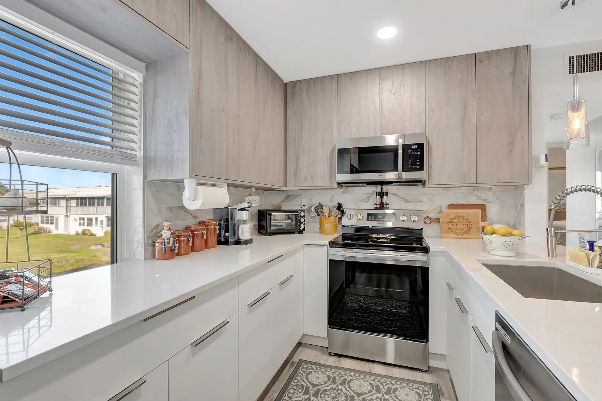 Property Slideshow image 15 of 74 | 169 flanders d, Delray Beach, FL, 33484