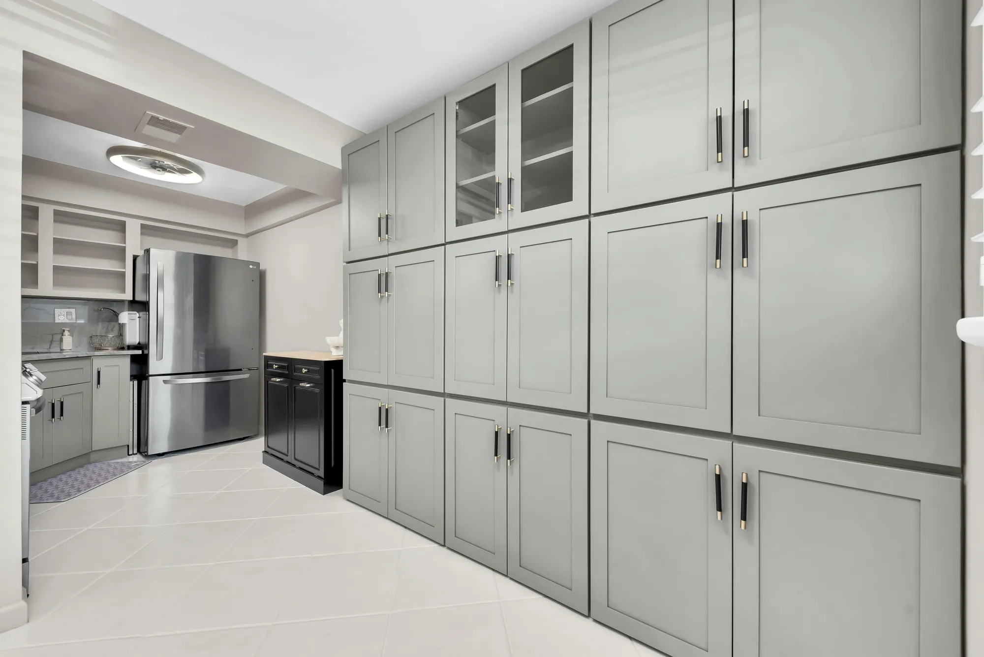 Property Slideshow image 8 of 31 | 2600 s kanner hwy y5, Stuart, FL, 34994