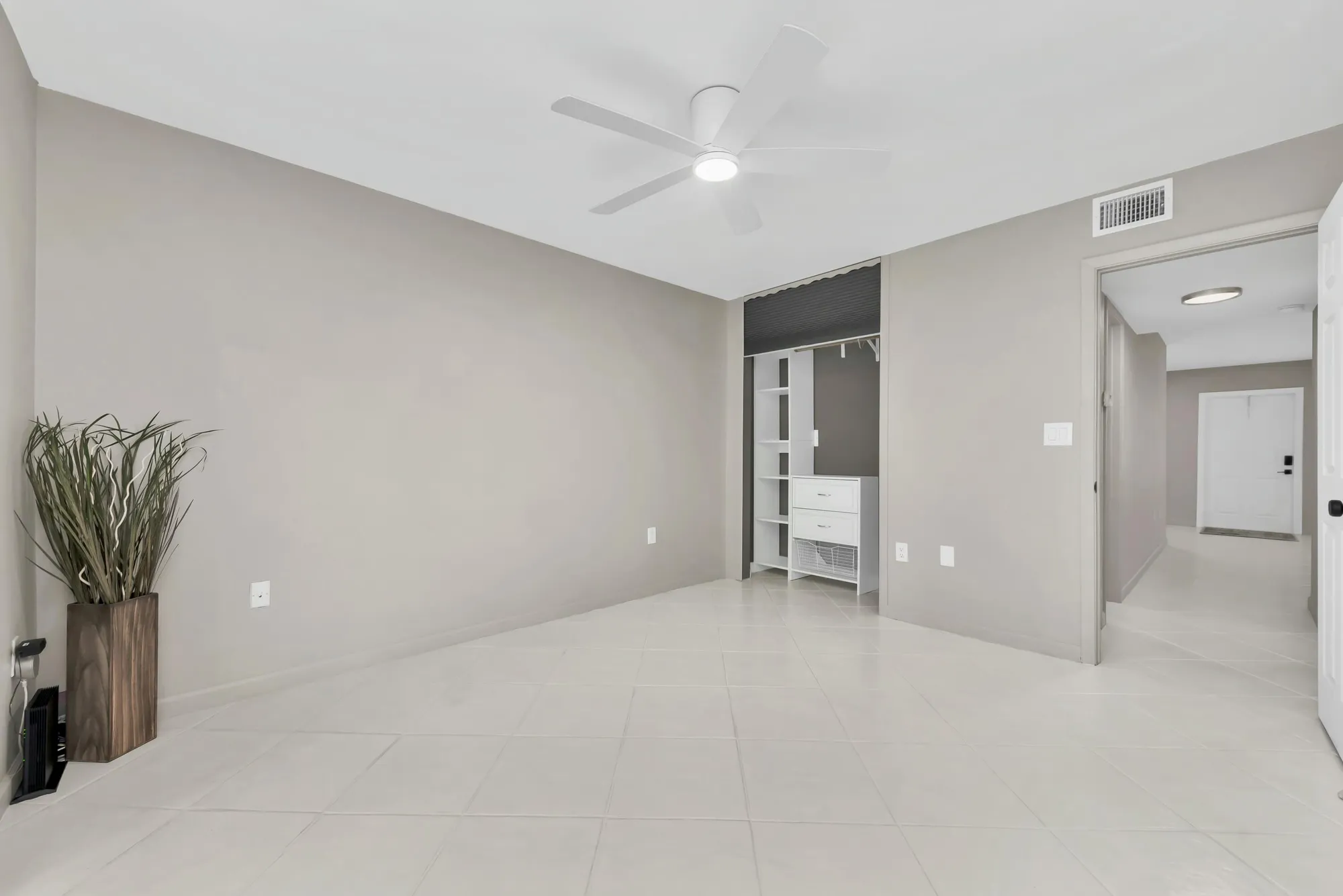 Property Slideshow image 15 of 31 | 2600 s kanner hwy y5, Stuart, FL, 34994