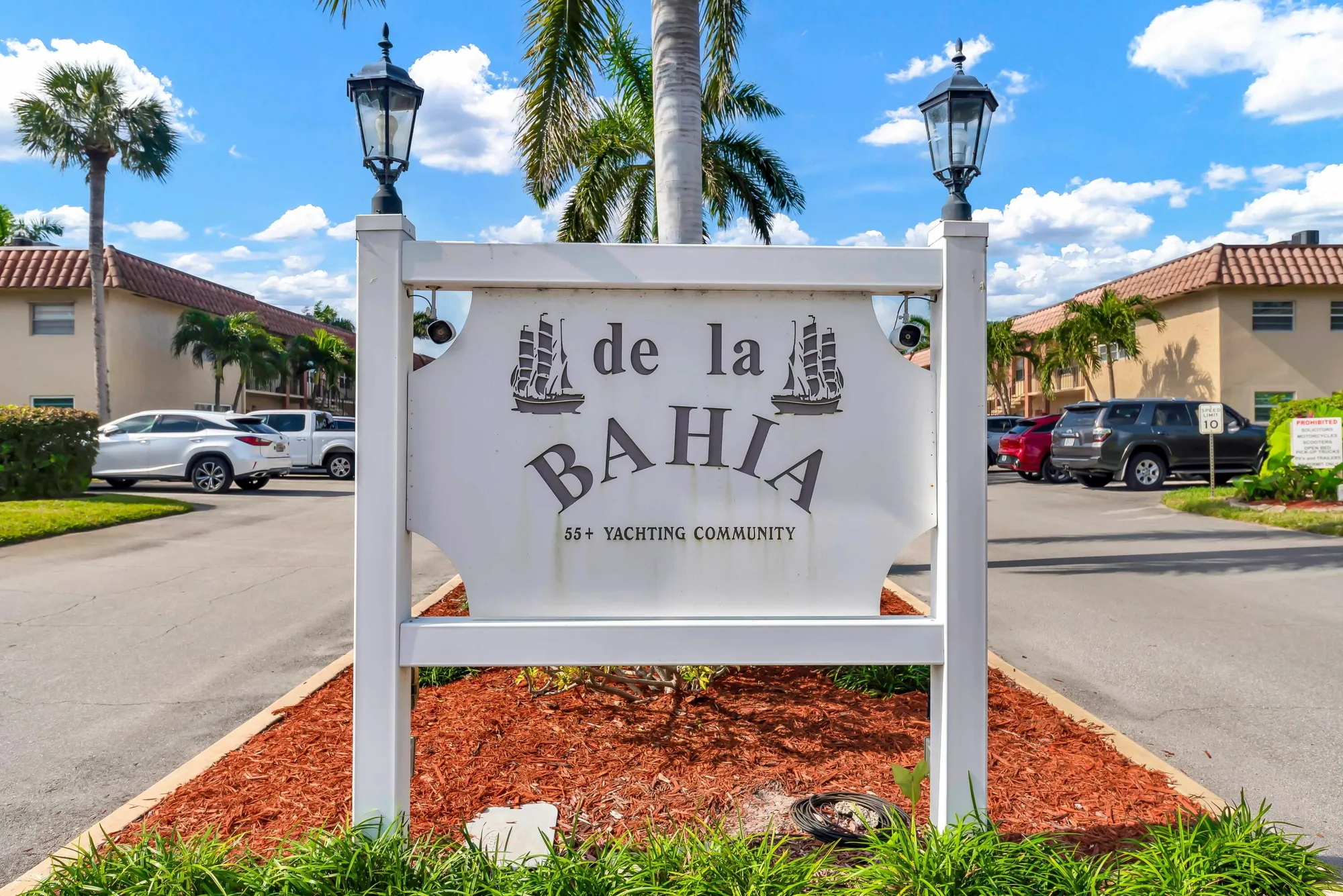 Property Slideshow image 21 of 31 | 2600 s kanner hwy y5, Stuart, FL, 34994