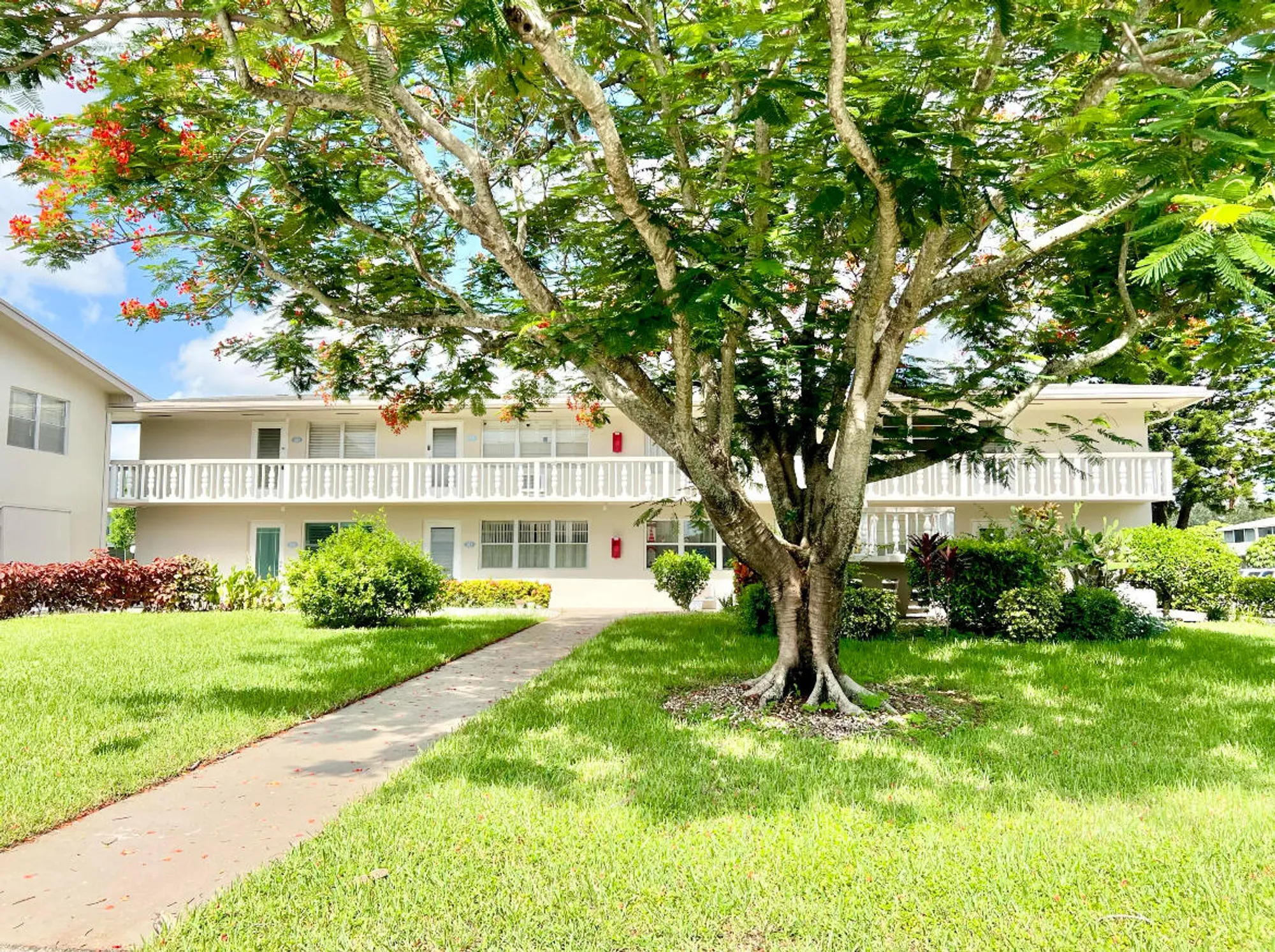 Property Slideshow image 2 of 23 | 222 andover i, West Palm Beach, FL, 33417
