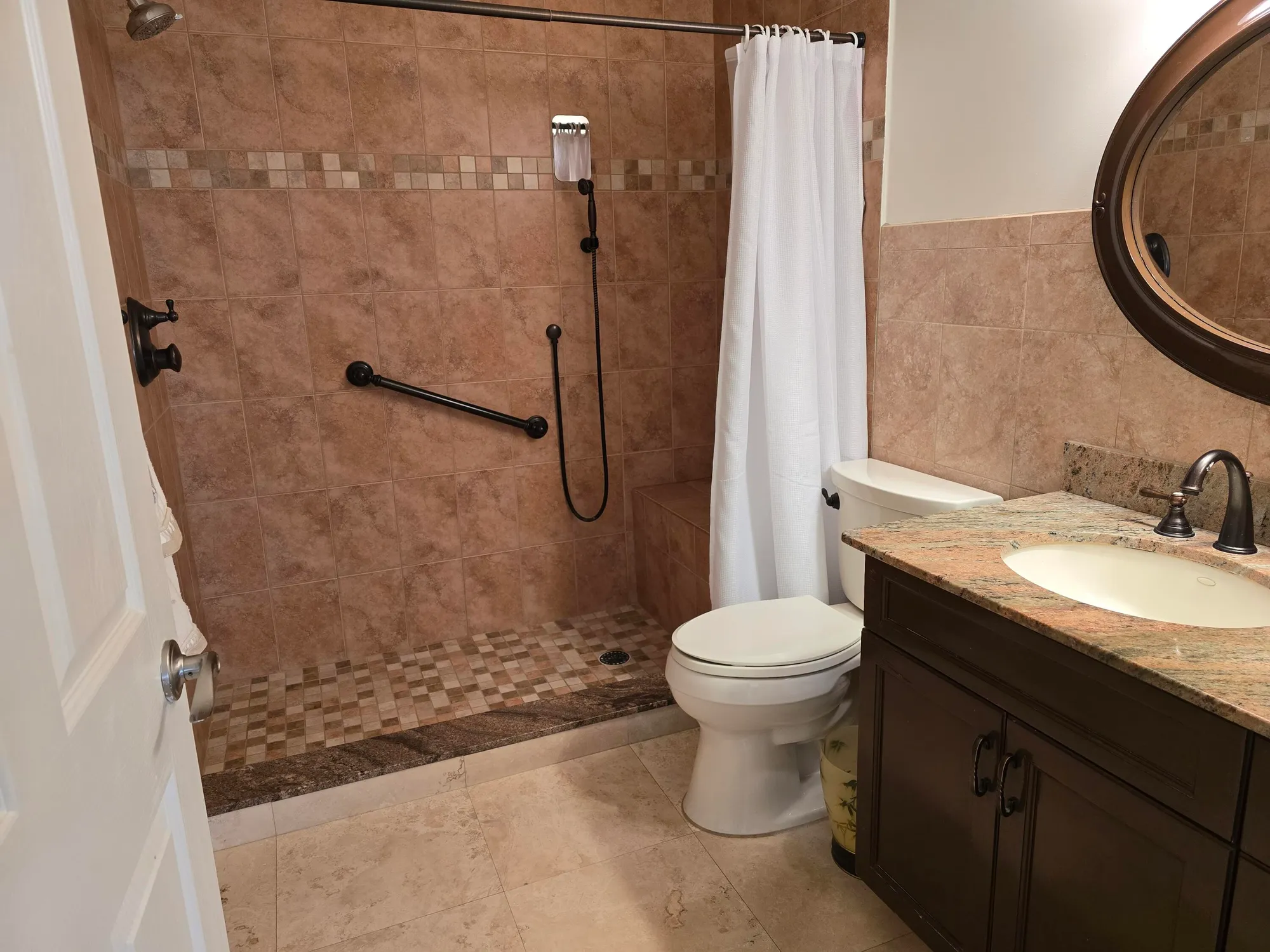 Property Slideshow image 10 of 26 | 121 lake gloria dr, West Palm Beach, FL, 33411