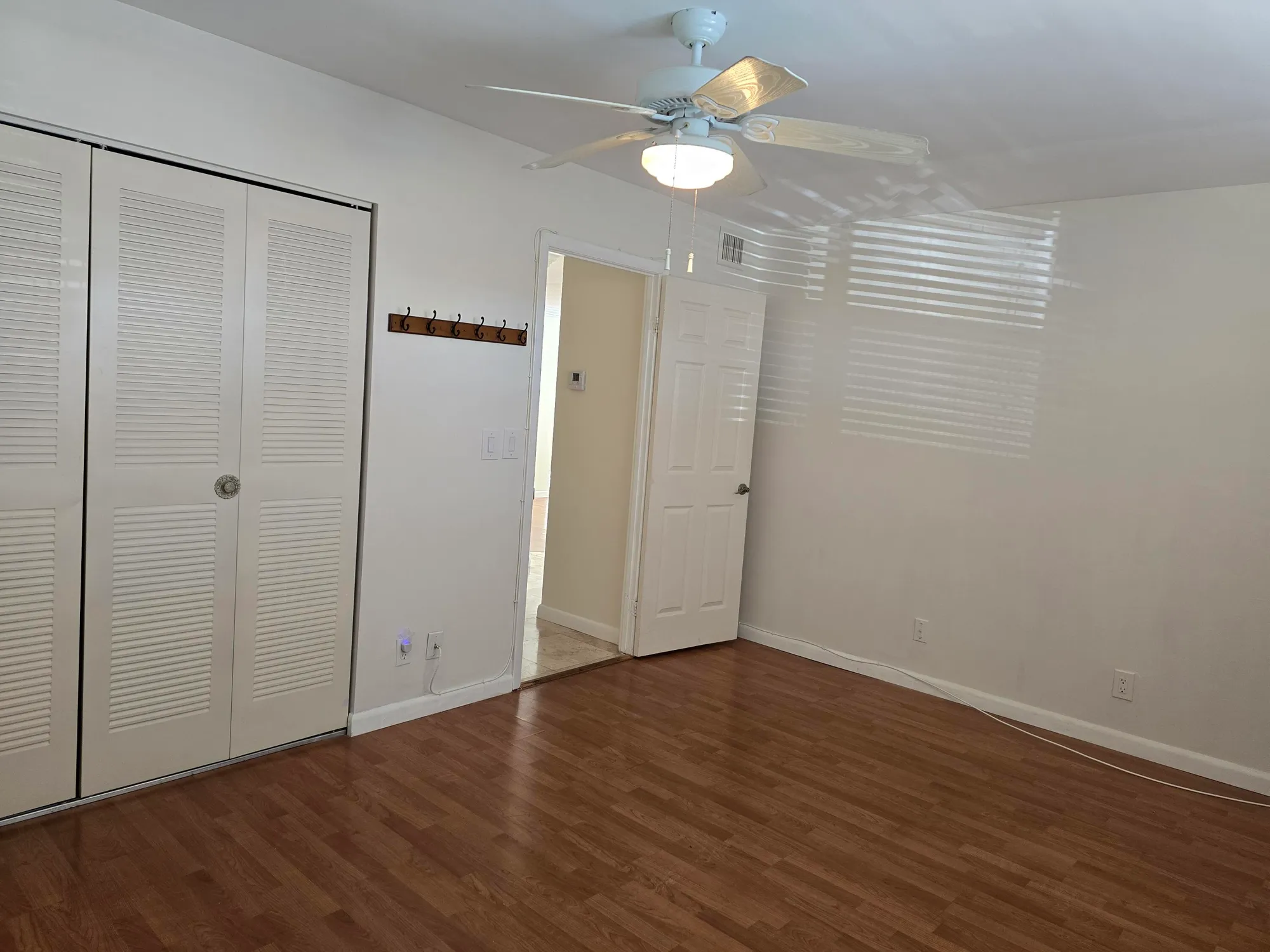 Property Slideshow image 11 of 26 | 121 lake gloria dr, West Palm Beach, FL, 33411