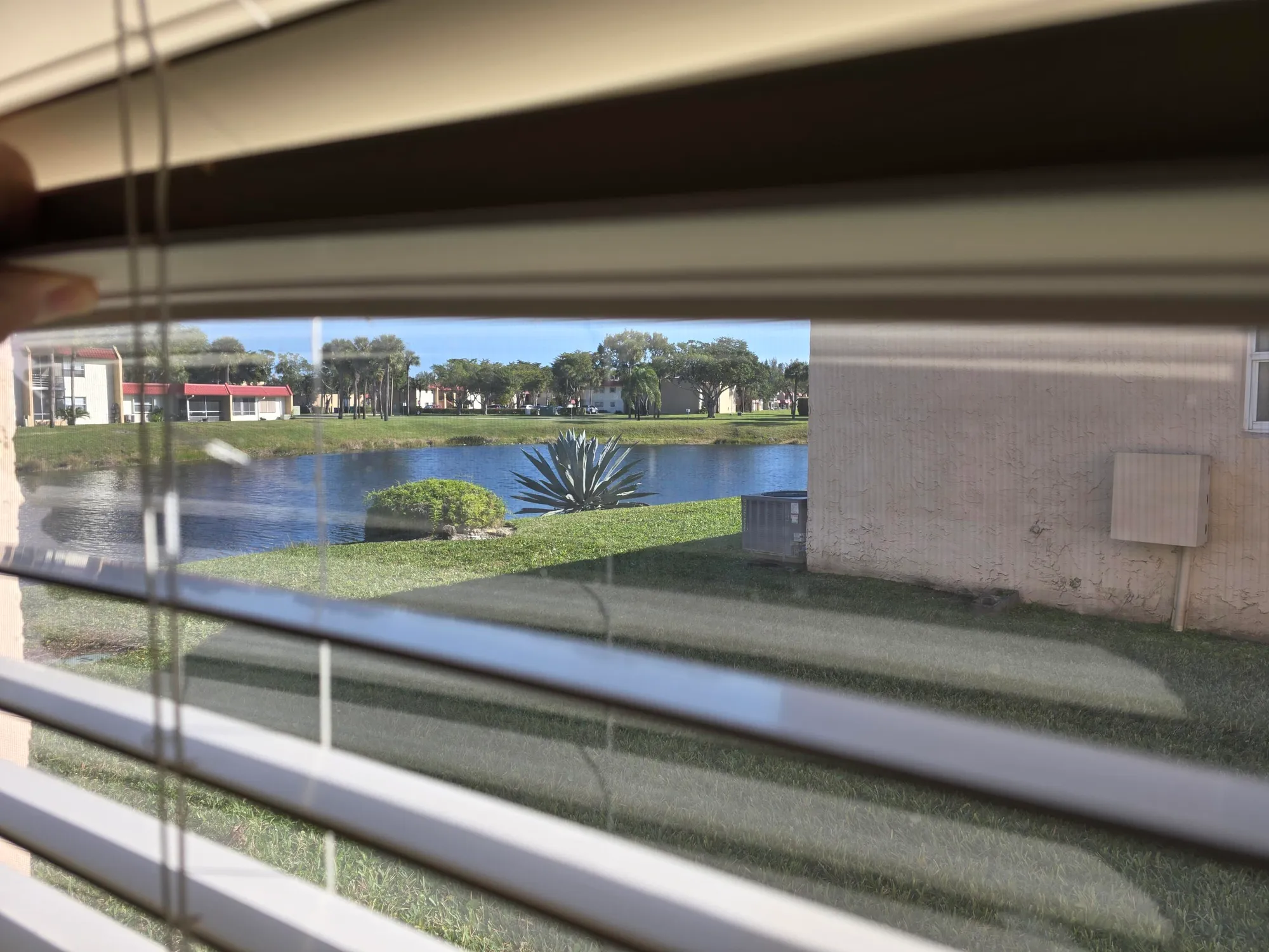 Property Slideshow image 18 of 26 | 121 lake gloria dr, West Palm Beach, FL, 33411