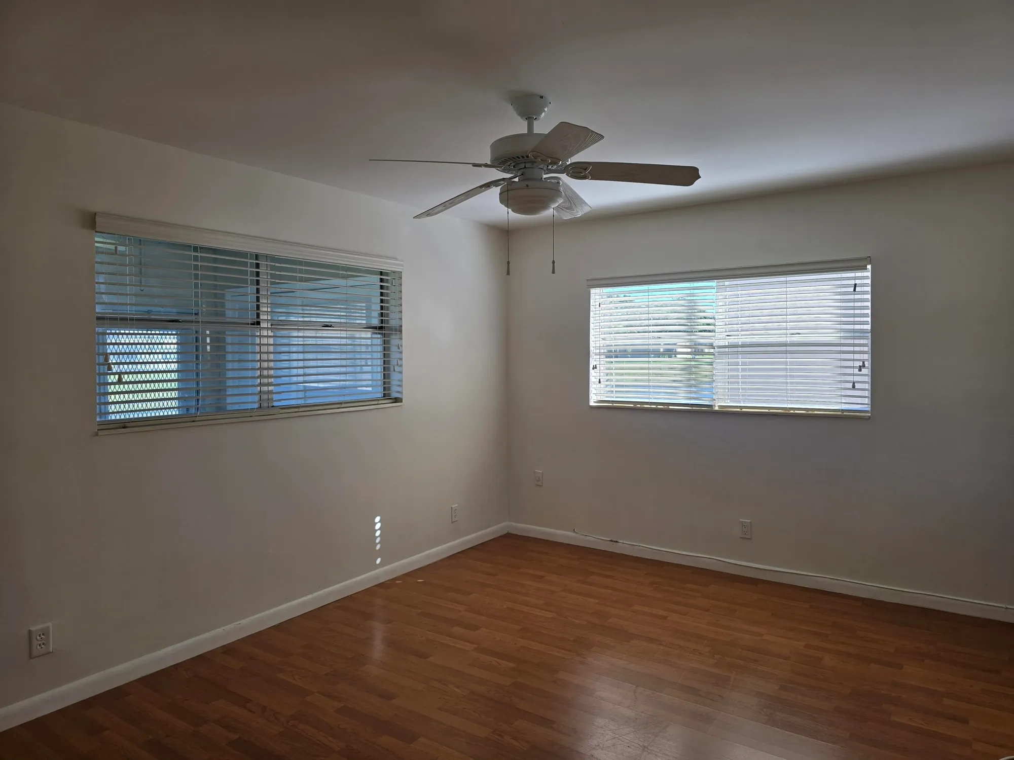 Property Slideshow image 19 of 26 | 121 lake gloria dr, West Palm Beach, FL, 33411