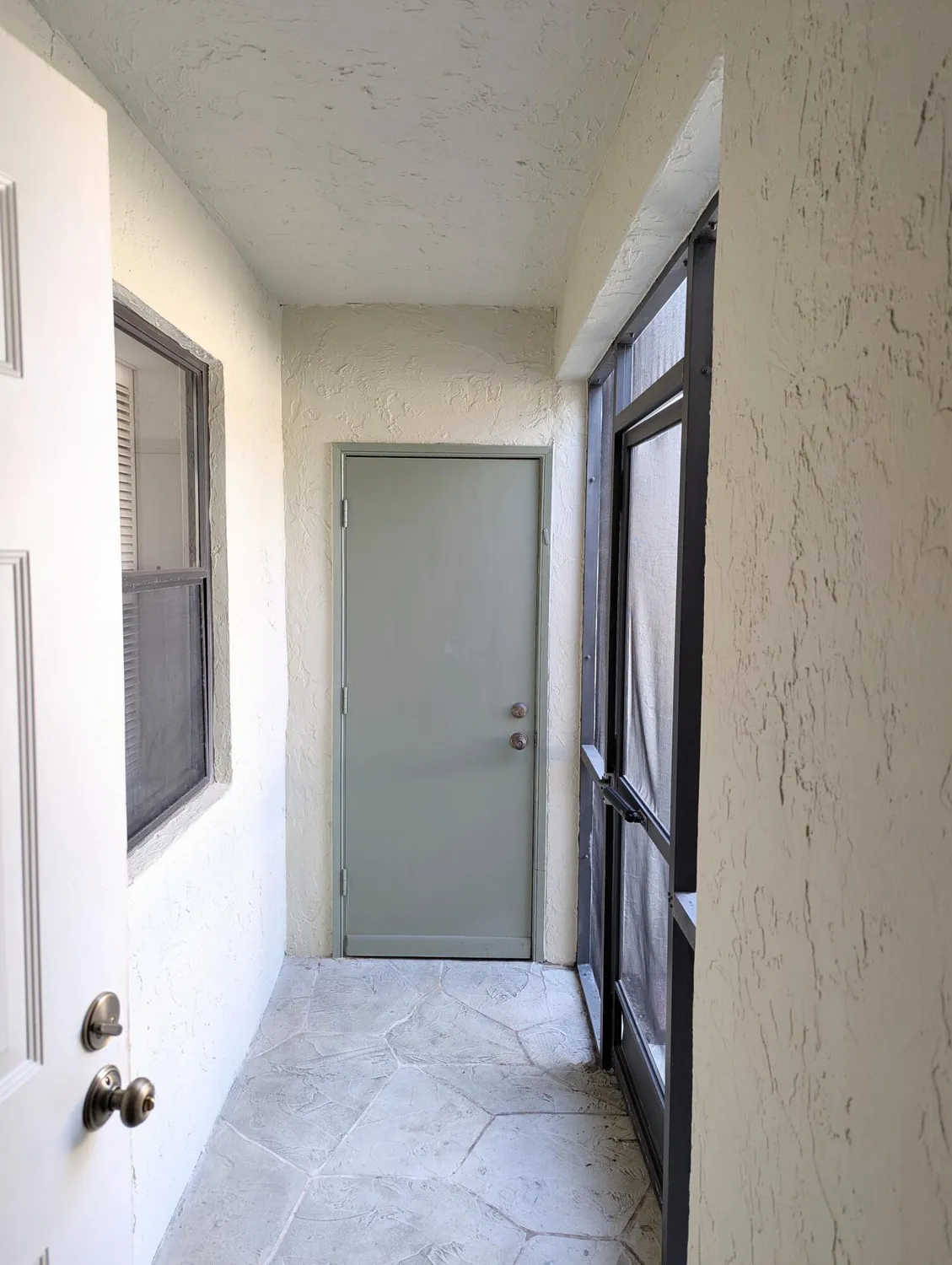 Property Slideshow image 9 of 53 | 2454 nw 9th st, Delray Beach, FL, 33445