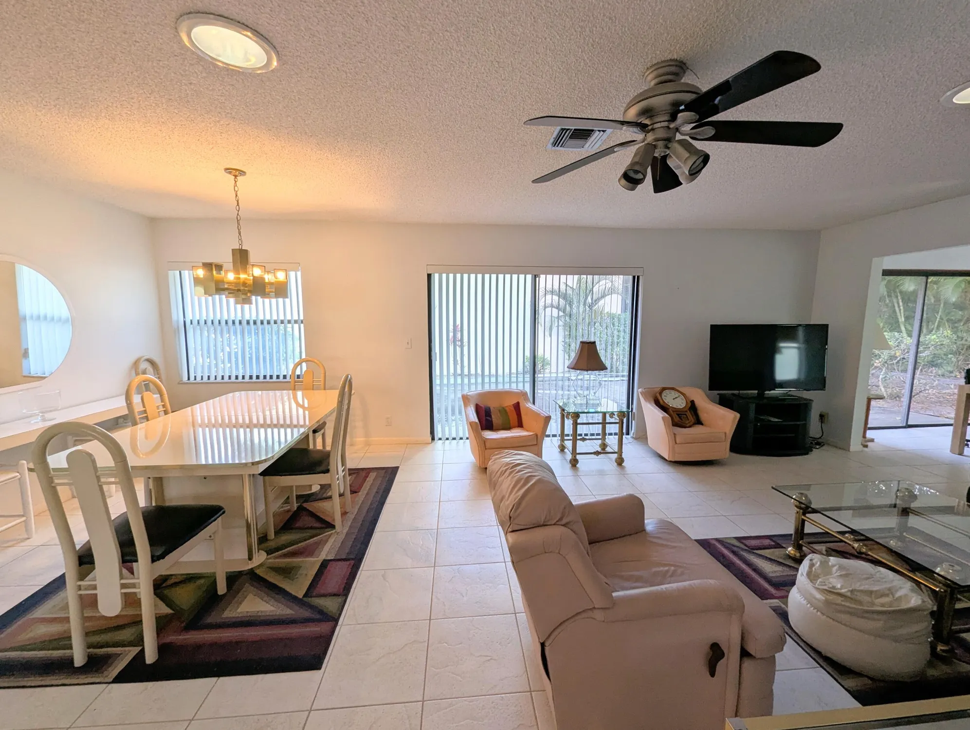 Property Slideshow image 17 of 53 | 2454 nw 9th st, Delray Beach, FL, 33445