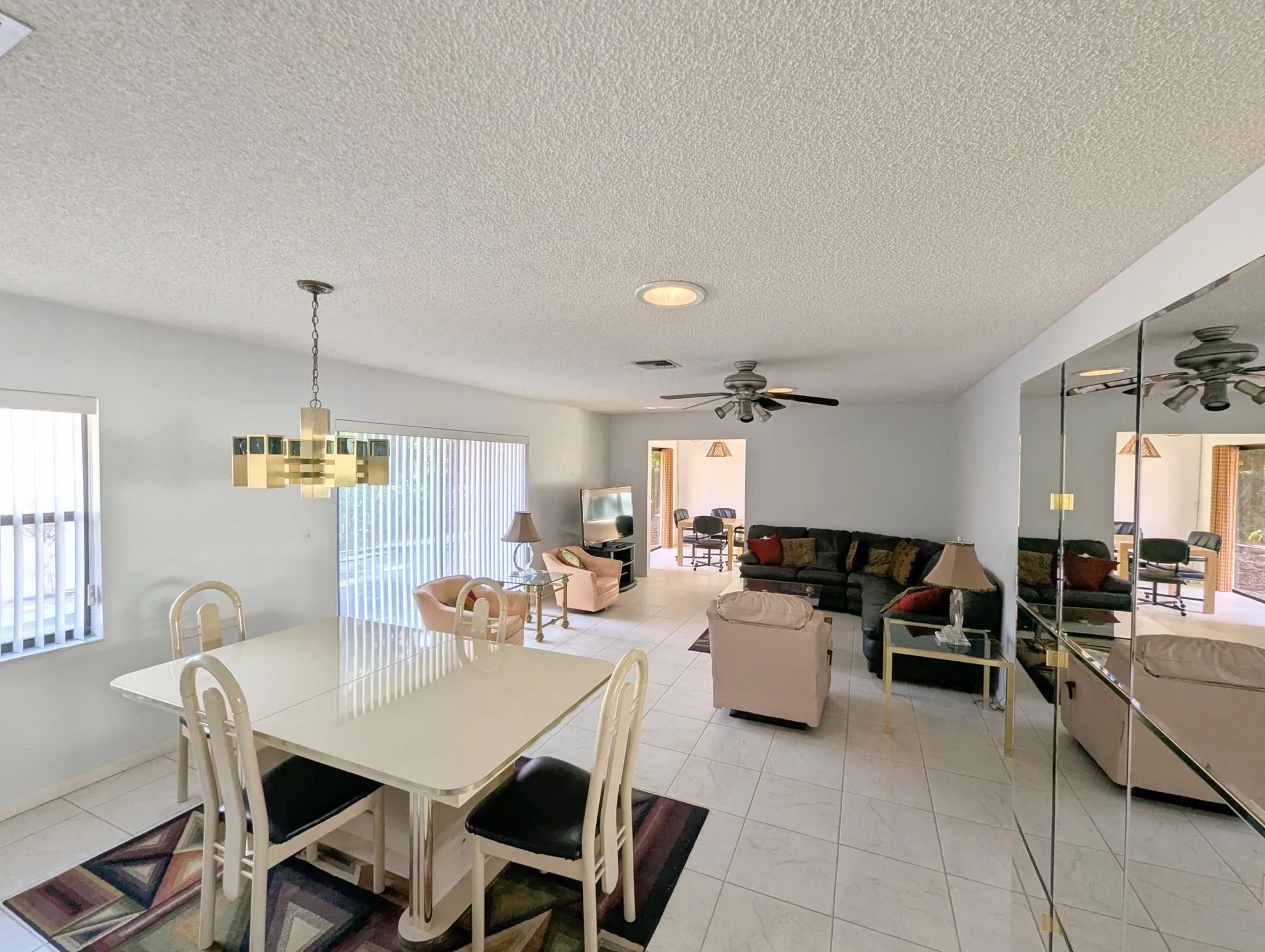 Property Slideshow image 14 of 53 | 2454 nw 9th st, Delray Beach, FL, 33445