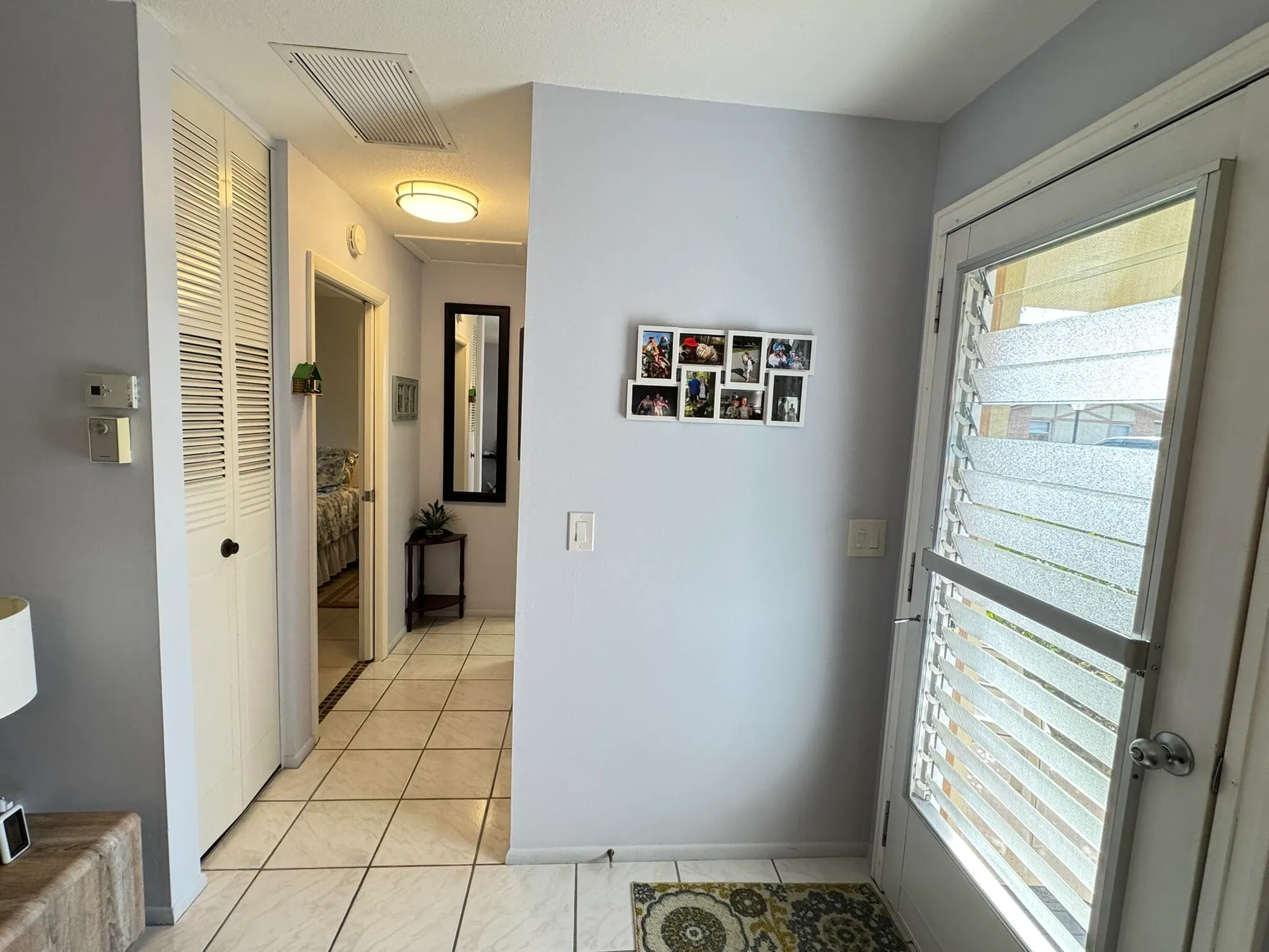 Property Slideshow image 9 of 20 | 2822 crosley dr e, West Palm Beach, FL, 33415