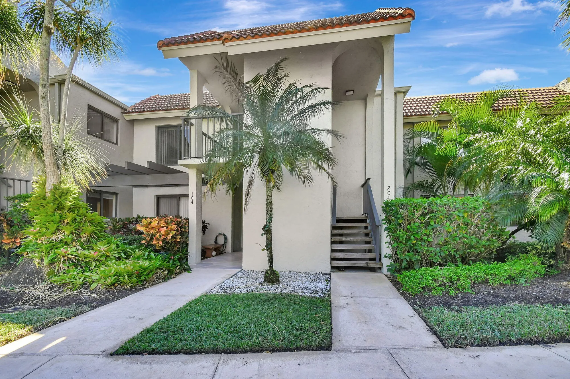 Property Slideshow image 5 of 57 | 5785 fairway park ct apt 204, Boynton Beach, FL, 33437