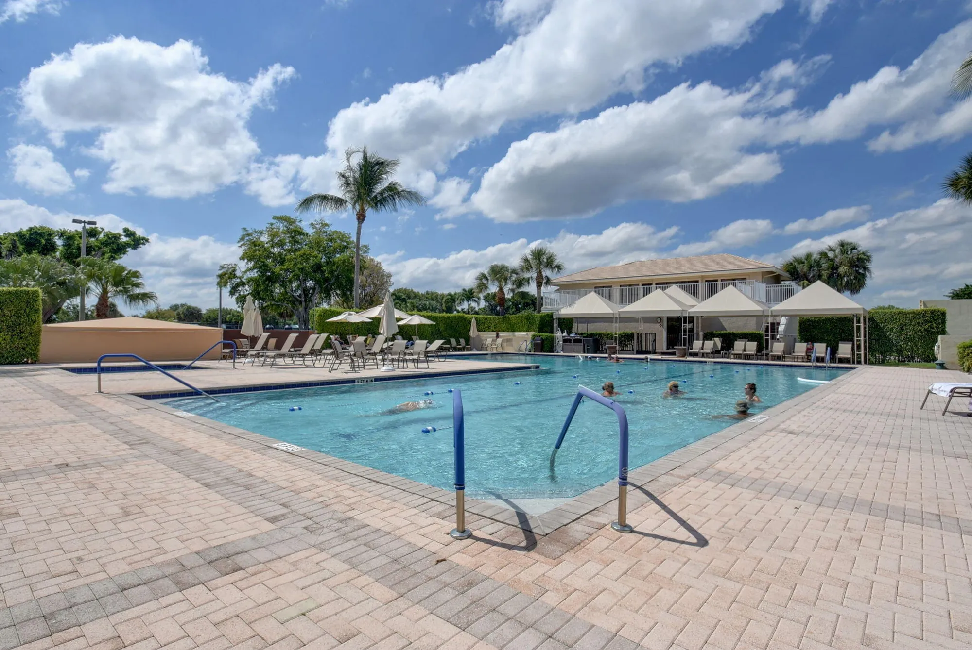 Property Slideshow image 38 of 57 | 5785 fairway park ct apt 204, Boynton Beach, FL, 33437
