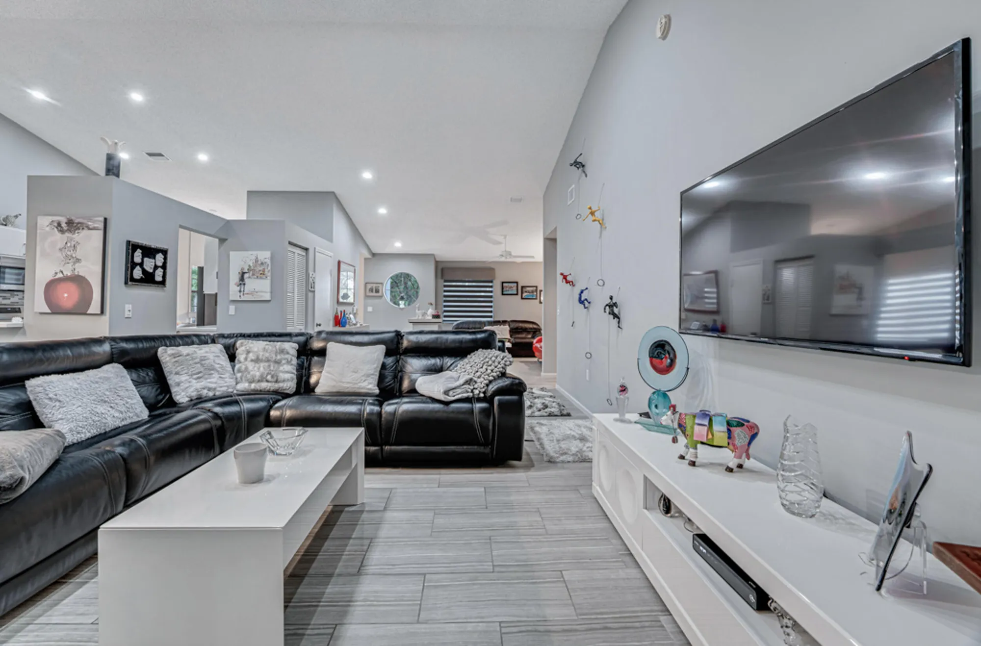 Property Slideshow image 15 of 67 | 7023 summer tree dr apt 202, Boynton Beach, FL, 33437