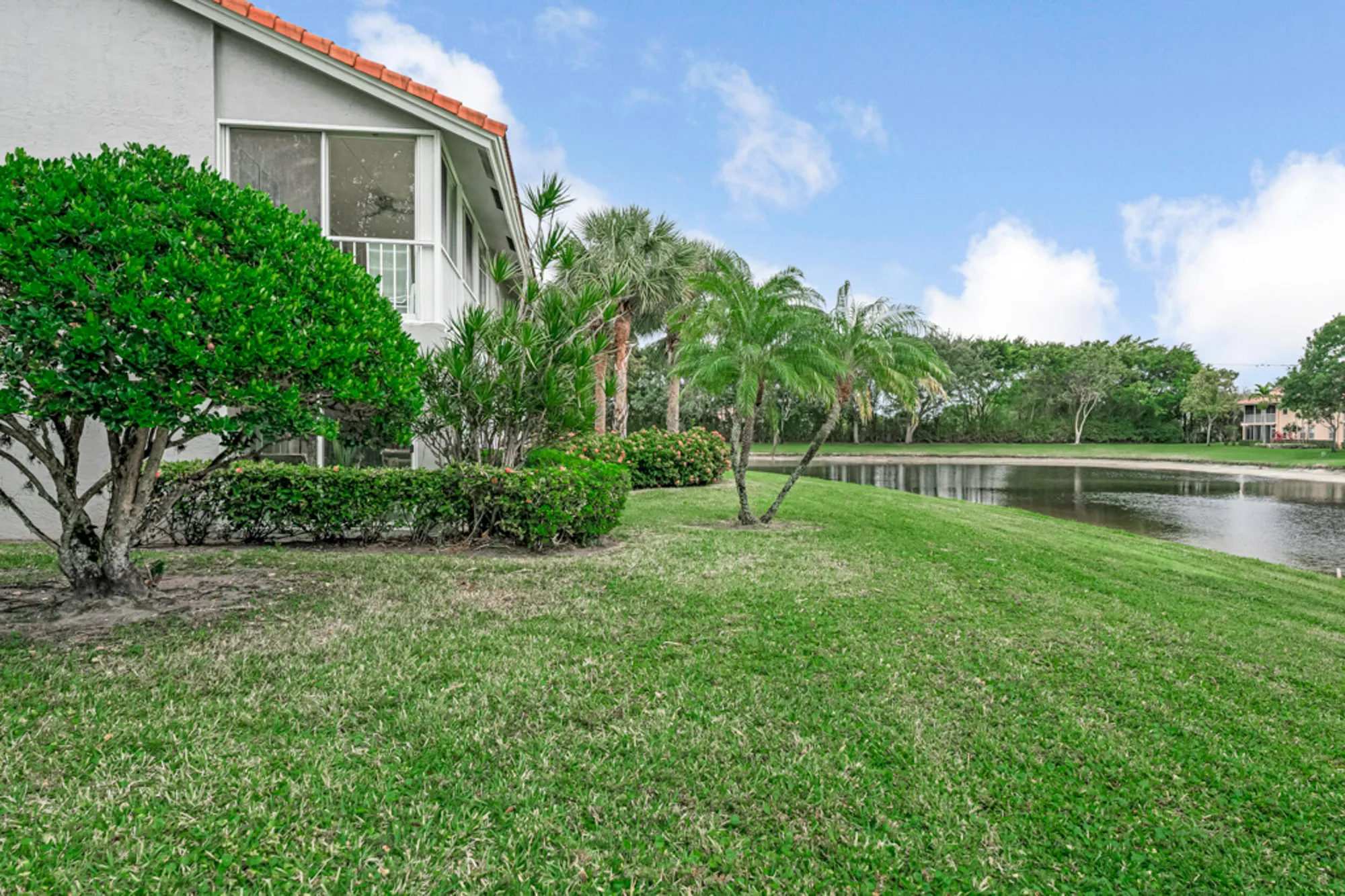 Property Slideshow image 40 of 67 | 7023 summer tree dr apt 202, Boynton Beach, FL, 33437