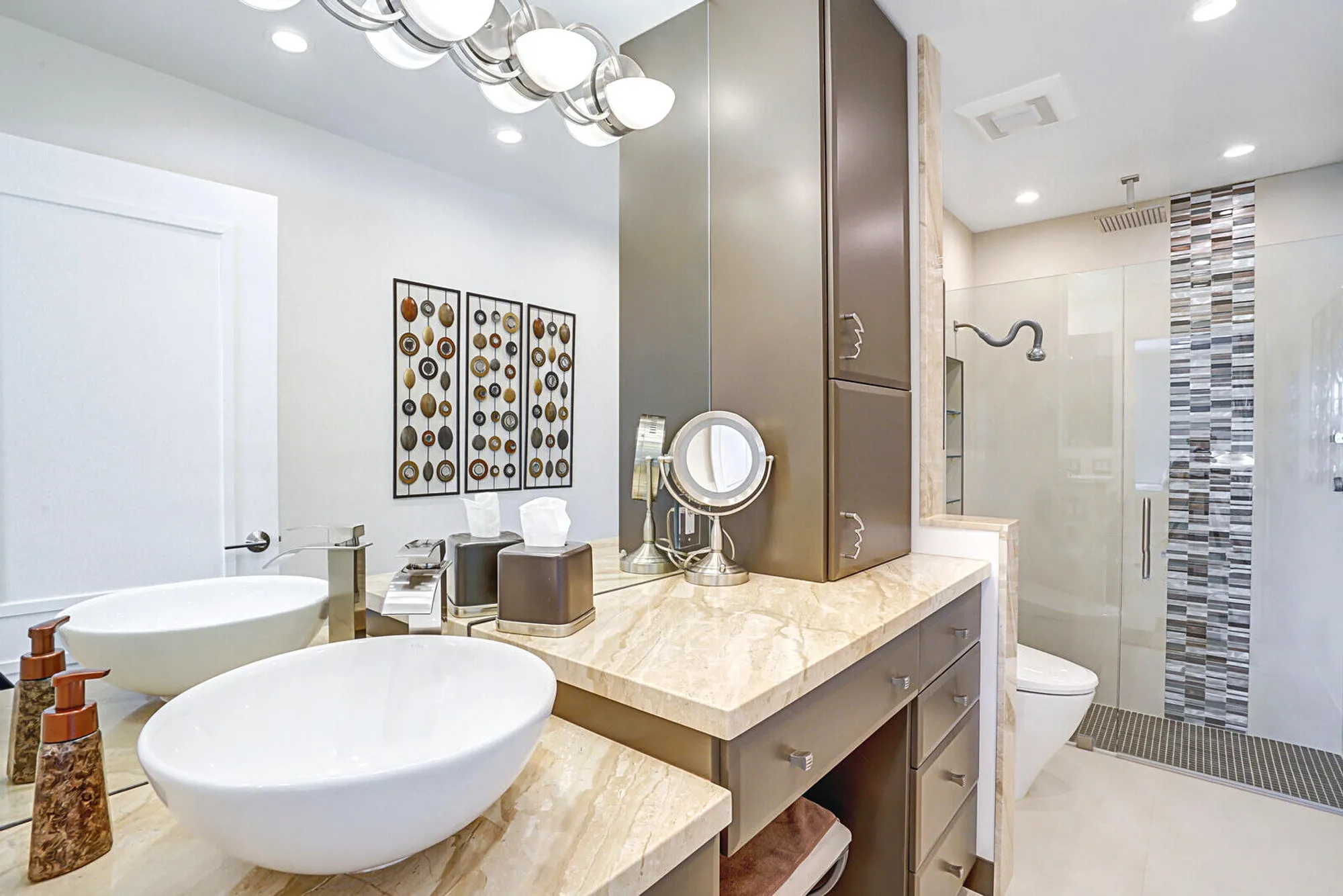 Property Slideshow image 18 of 53 | 6140 kings gate cir, Delray Beach, FL, 33484