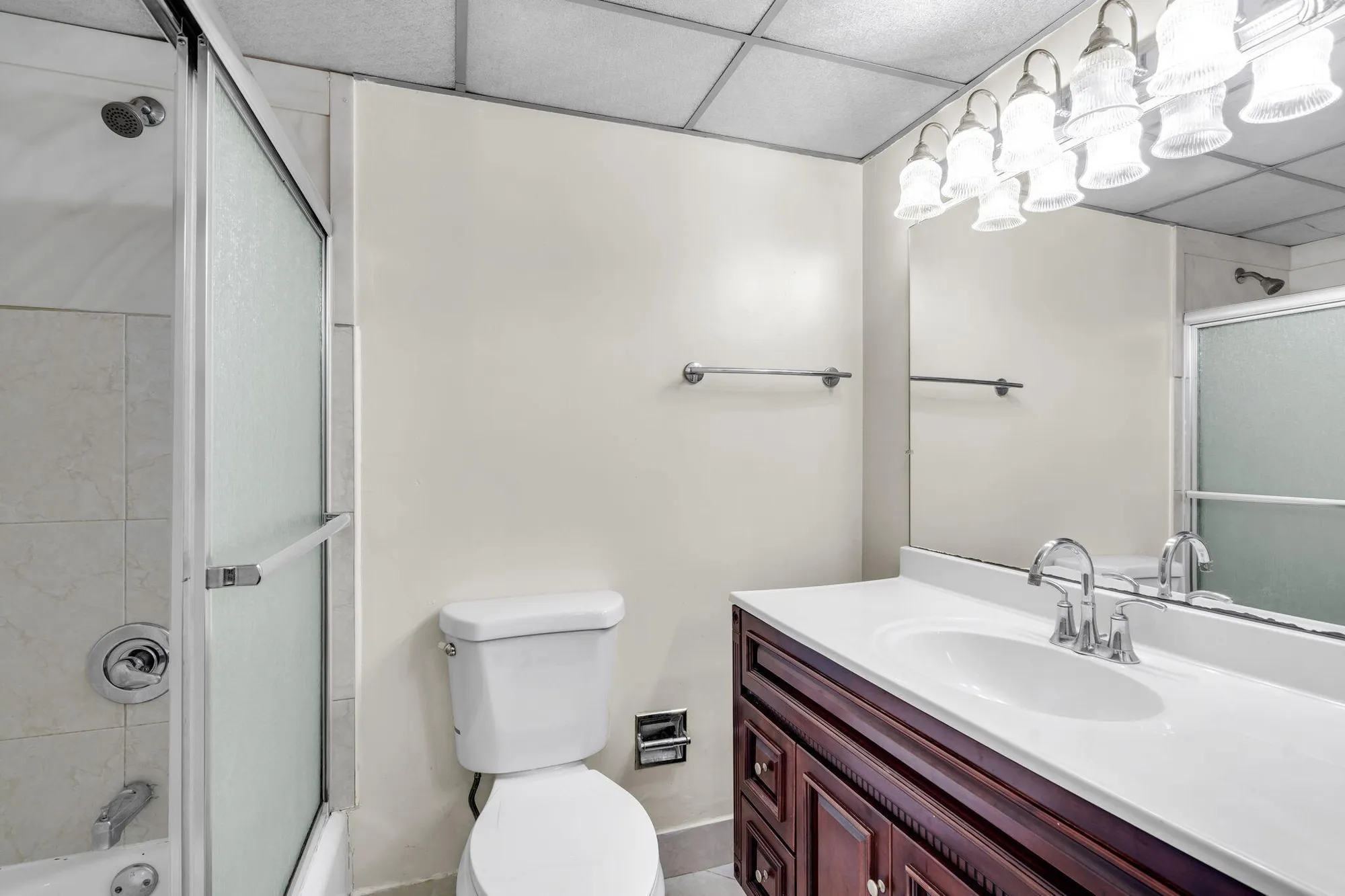 Property Slideshow image 19 of 33 | 5900 nw 44th st apt 106, Lauderhill, FL, 33319