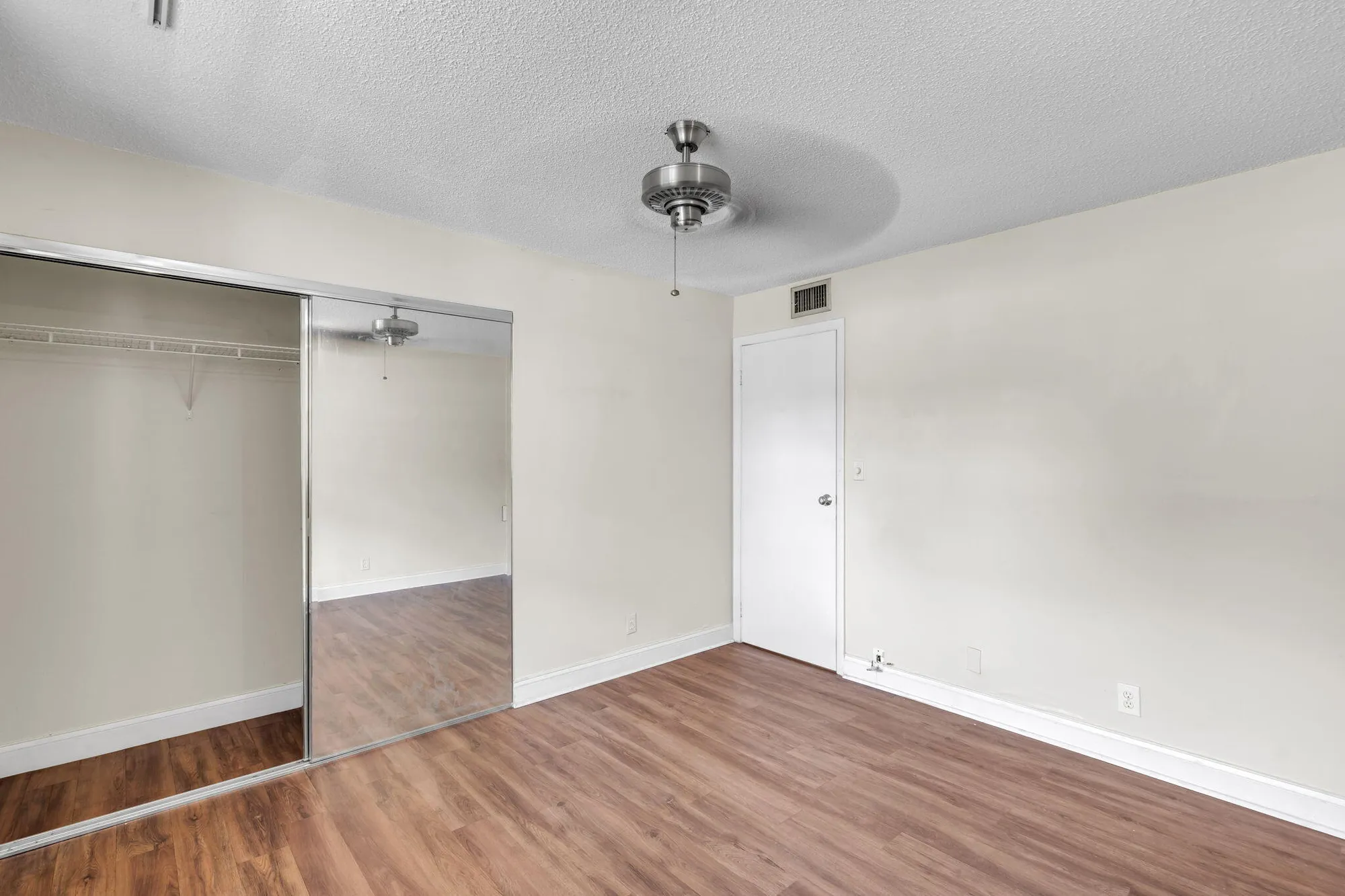 Property Slideshow image 13 of 33 | 5900 nw 44th st apt 106, Lauderhill, FL, 33319