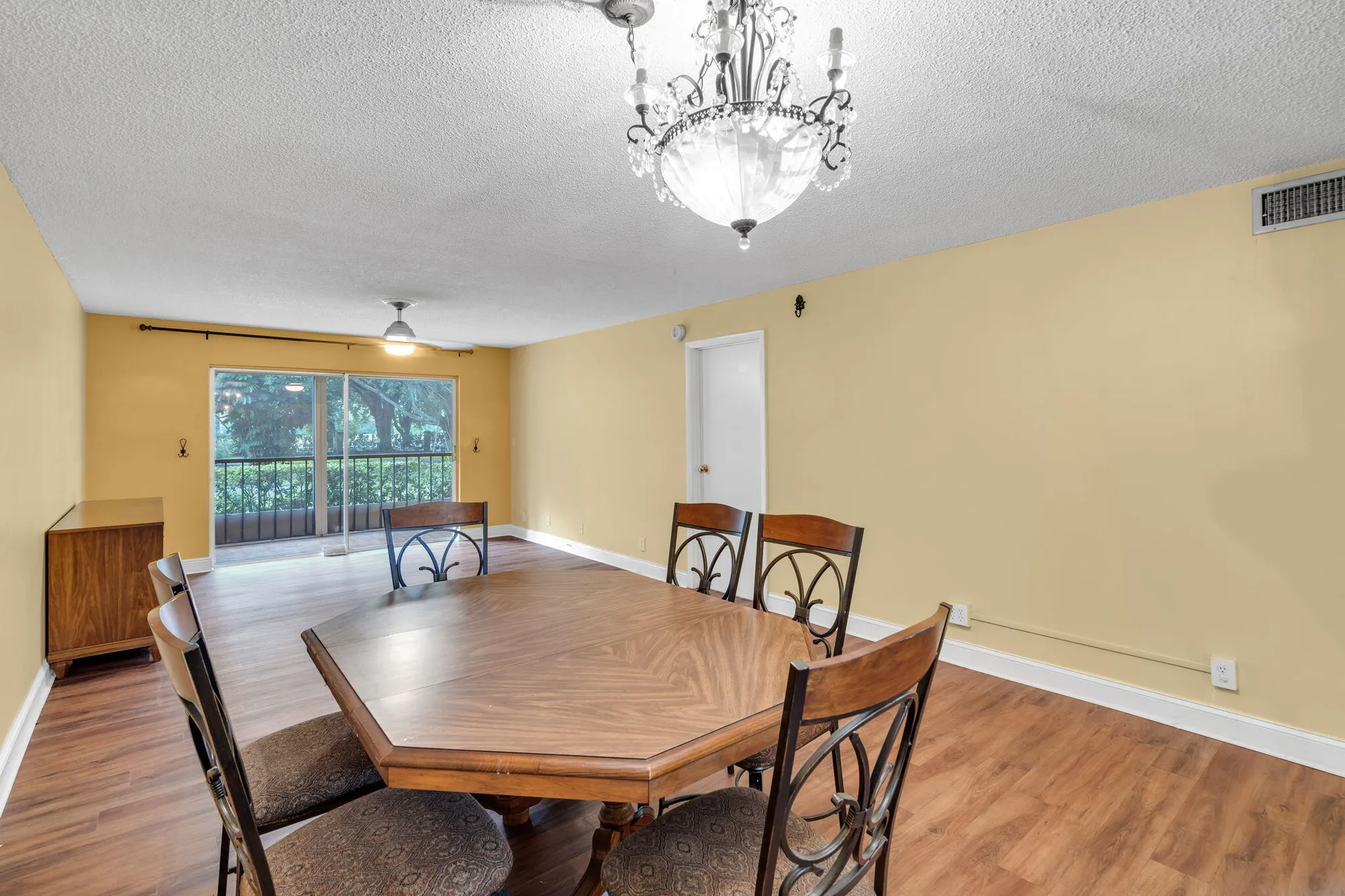 Property Slideshow image 9 of 33 | 5900 nw 44th st apt 106, Lauderhill, FL, 33319