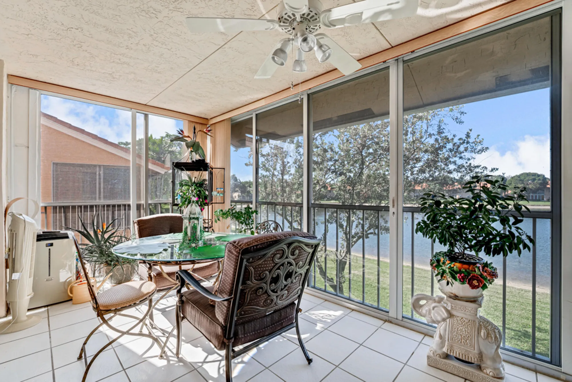 Property Slideshow image 27 of 55 | 9817 seacrest cir apt 201, Boynton Beach, FL, 33437