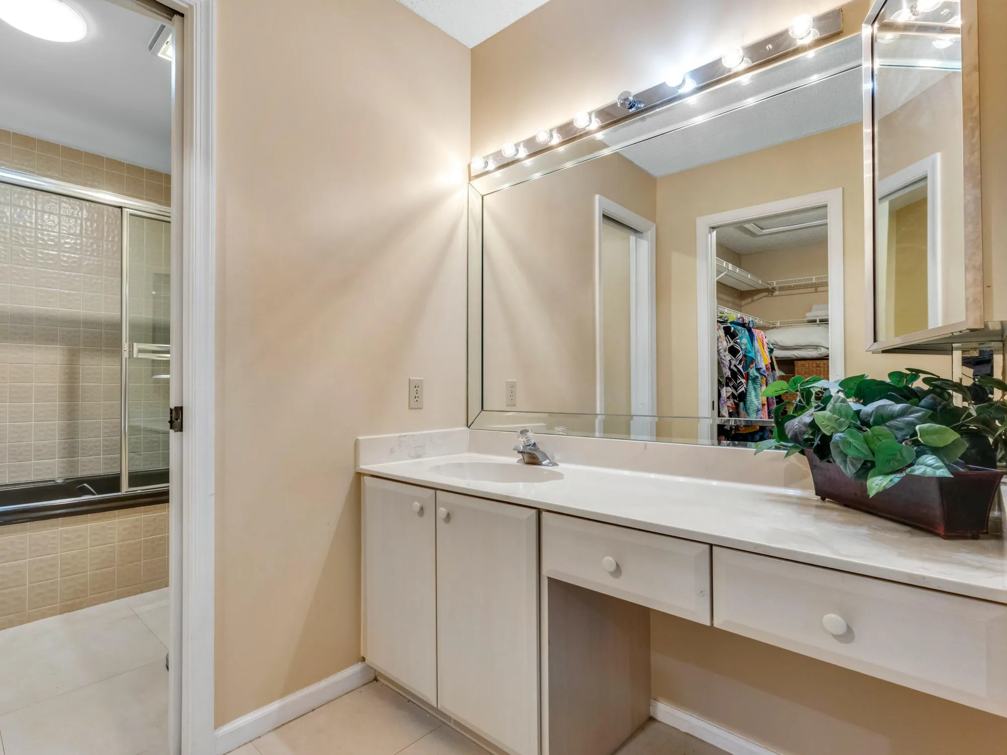 Property Slideshow image 22 of 41 | 10088 laurelwood pl, Boynton Beach, FL, 33437