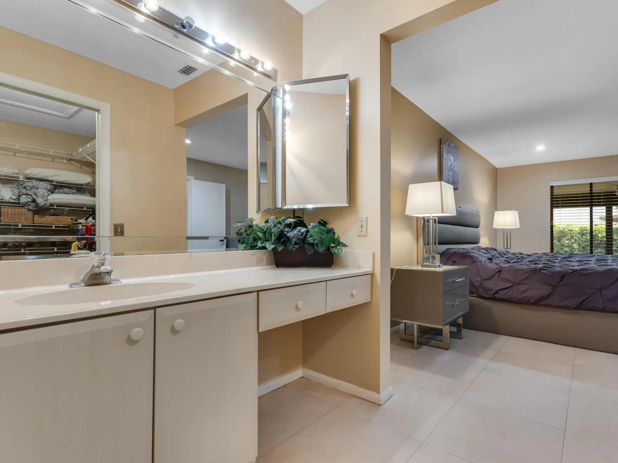 Property Slideshow image 24 of 41 | 10088 laurelwood pl, Boynton Beach, FL, 33437