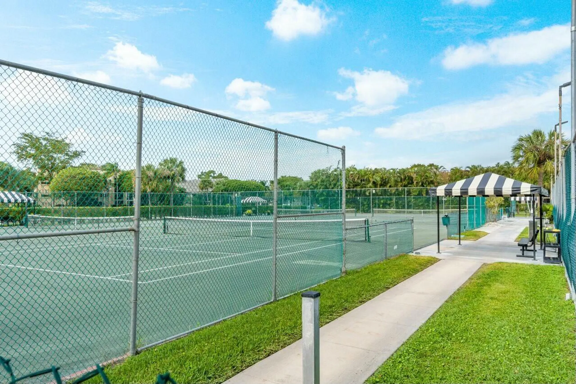 Property Slideshow image 34 of 41 | 10088 laurelwood pl, Boynton Beach, FL, 33437