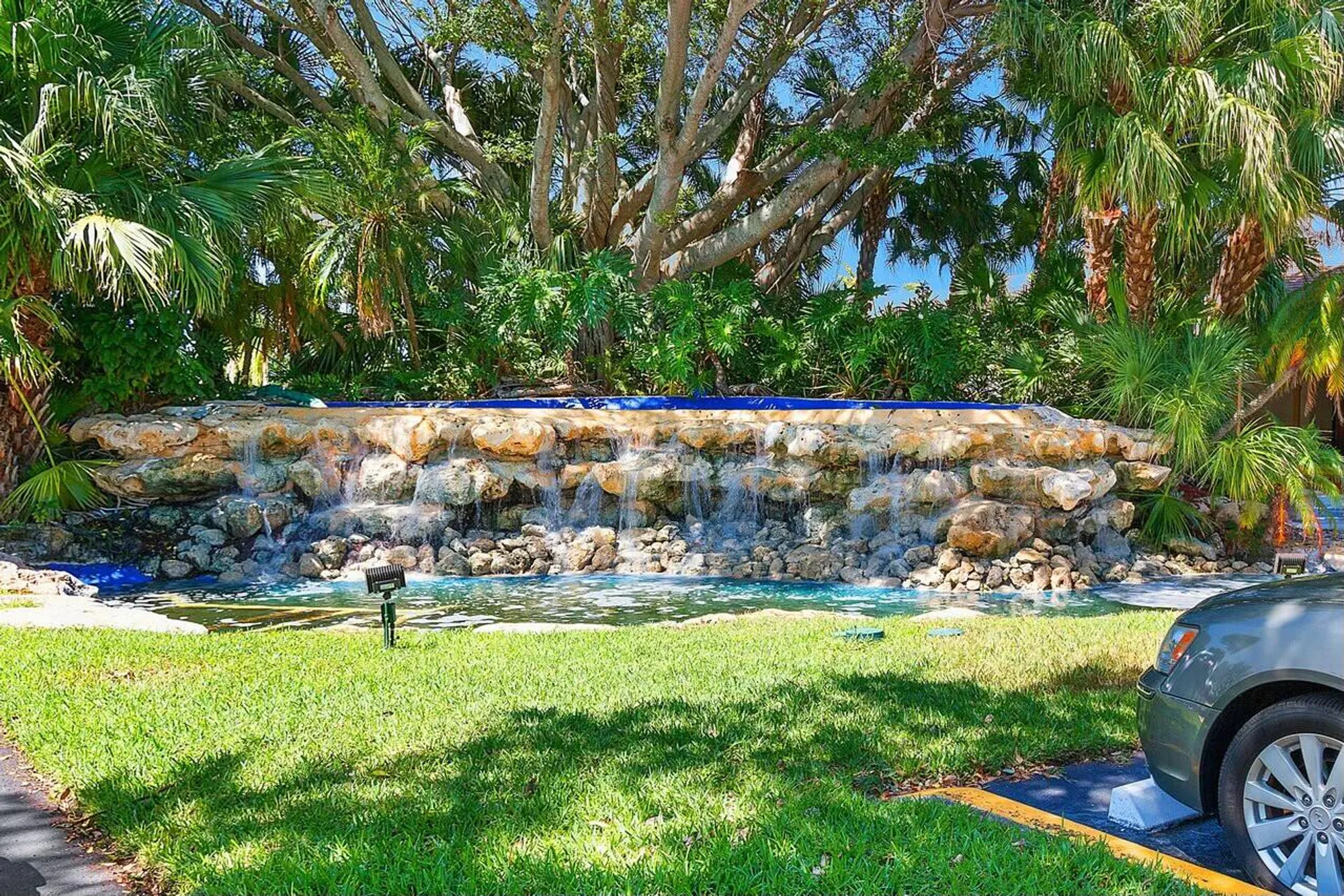 Property Slideshow image 38 of 41 | 10088 laurelwood pl, Boynton Beach, FL, 33437