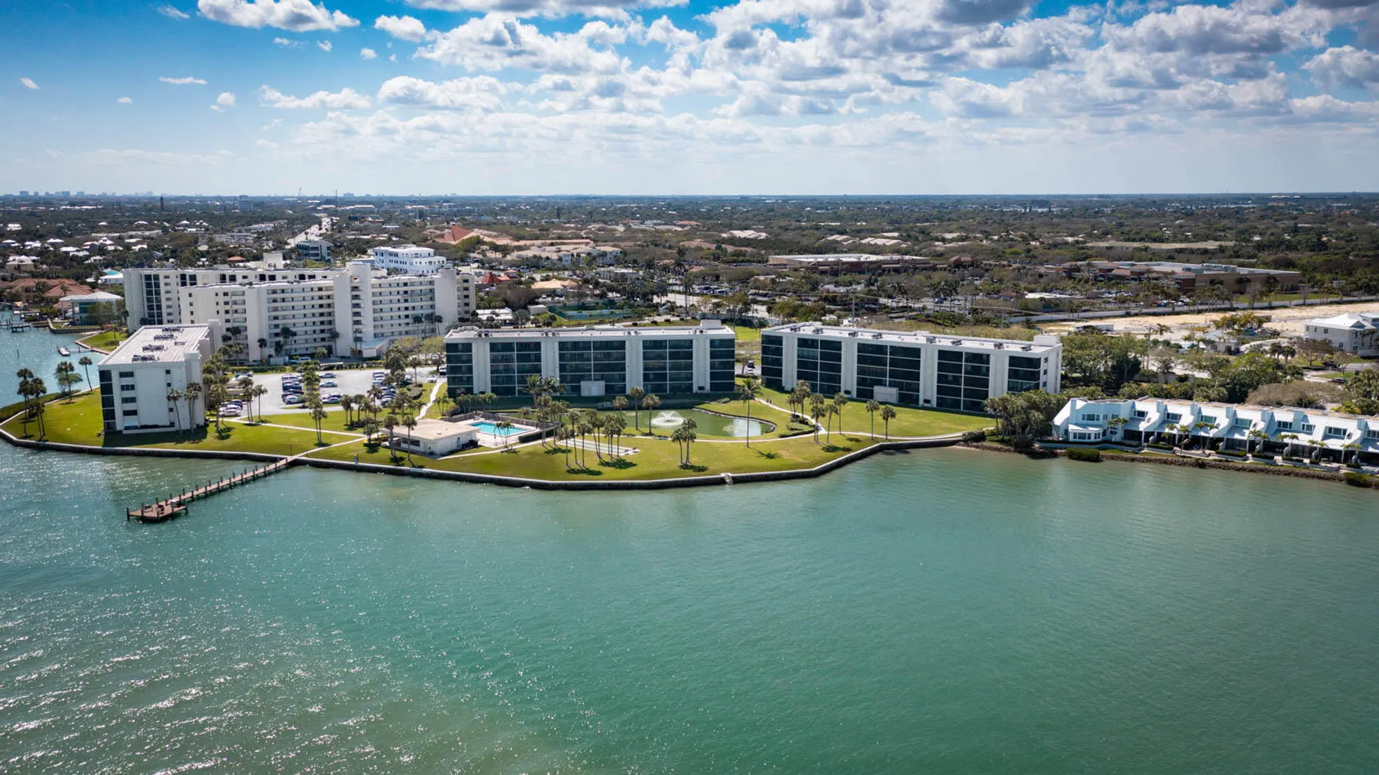 Property Slideshow image 31 of 38 | 200 intracoastal pl apt 306, Tequesta, FL, 33469