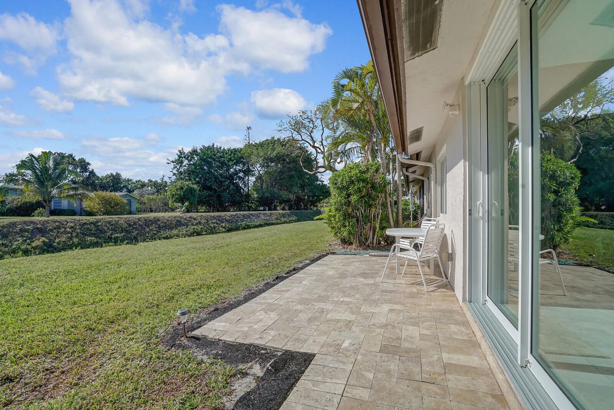 Property Slideshow image 28 of 53 | 6140 kings gate cir, Delray Beach, FL, 33484