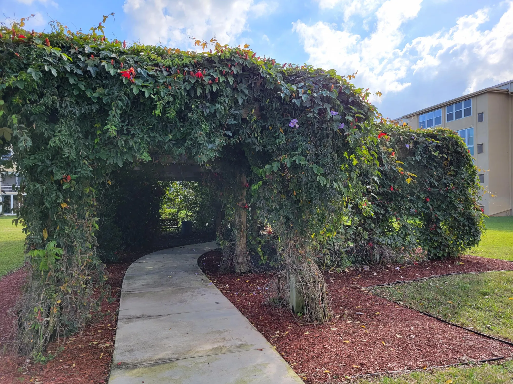 Property Slideshow image 38 of 54 | 300 ne 26th ave apt 305, Boynton Beach, FL, 33435