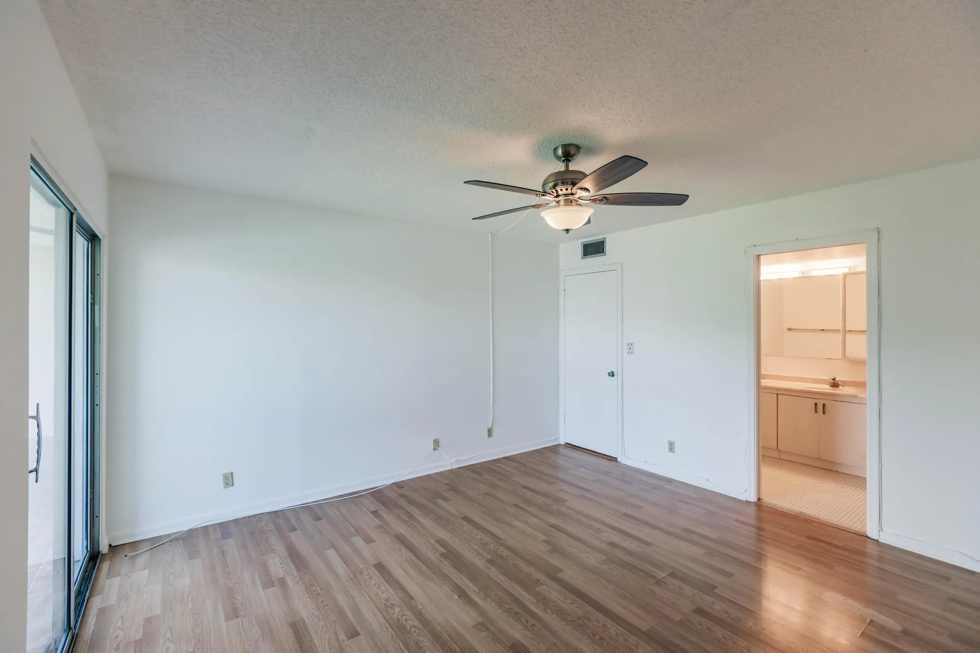 Property Slideshow image 1 of 27 | 2505 antigua ter e3, Coconut Creek, FL, 33066