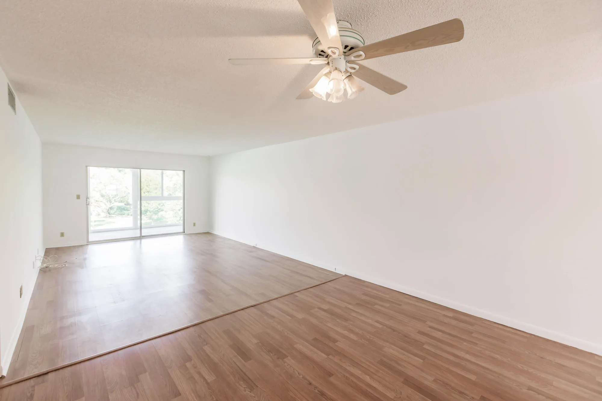 Property Slideshow image 19 of 27 | 2505 antigua ter e3, Coconut Creek, FL, 33066