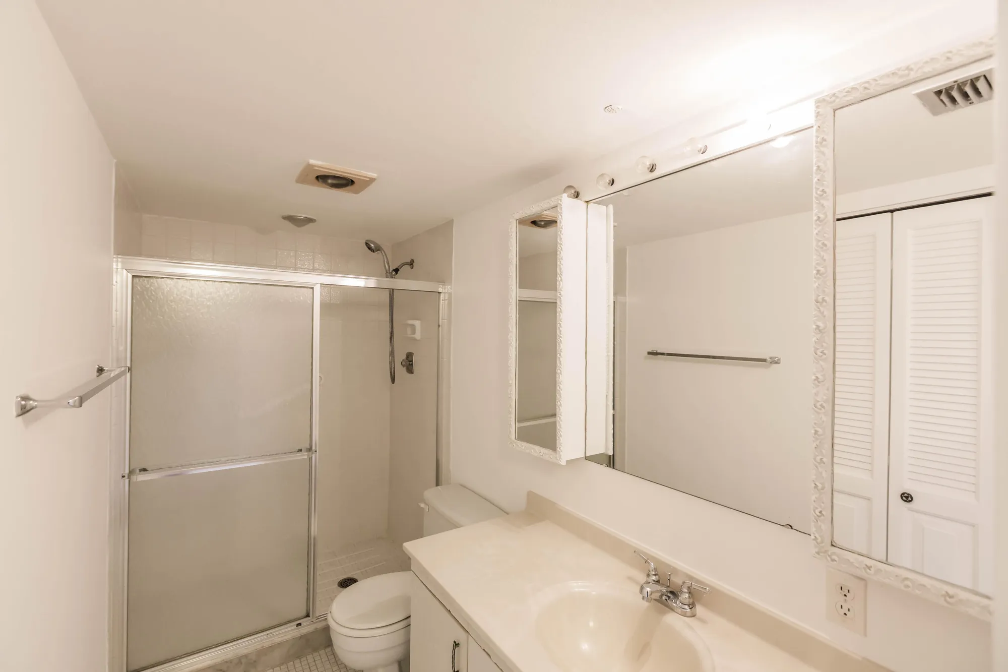 Property Slideshow image 25 of 27 | 2505 antigua ter e3, Coconut Creek, FL, 33066