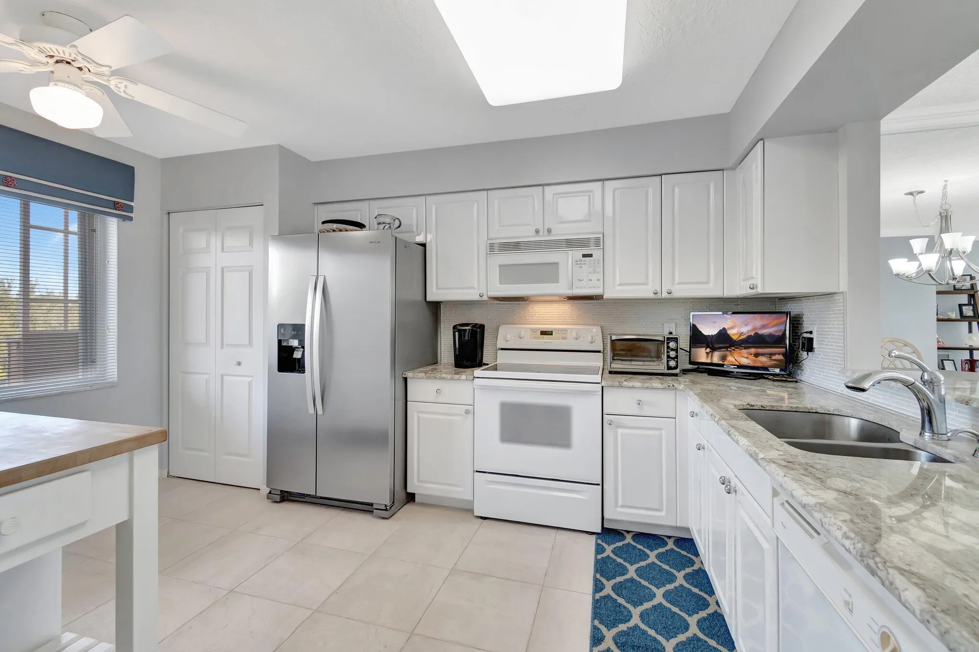 Property Slideshow image 7 of 57 | 5810 crystal shores dr 408, Boynton Beach, FL, 33437