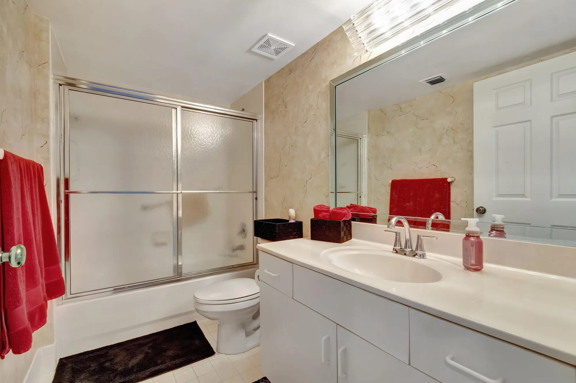 Property Slideshow image 19 of 57 | 5810 crystal shores dr 408, Boynton Beach, FL, 33437