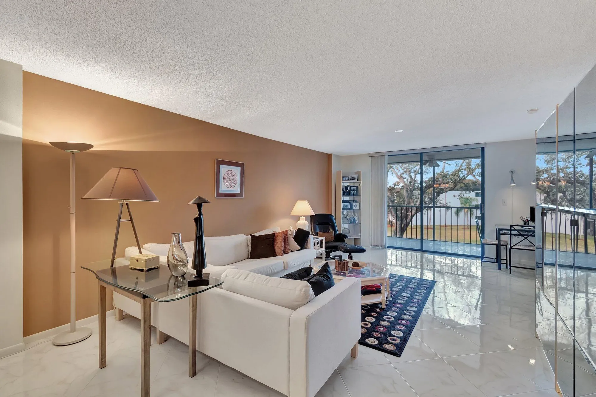 Property Slideshow image 7 of 58 | 15461 pembridge dr apt 311, Delray Beach, FL, 33484