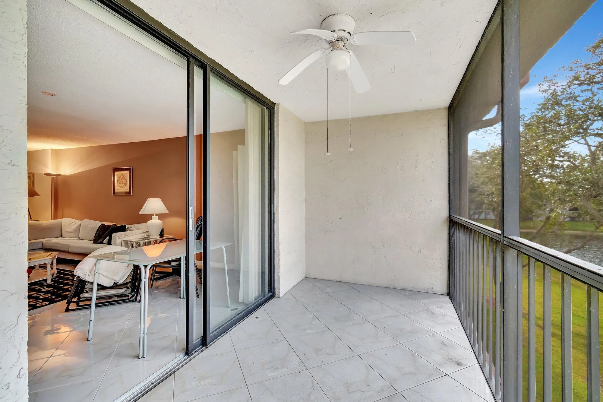Property Slideshow image 5 of 58 | 15461 pembridge dr apt 311, Delray Beach, FL, 33484