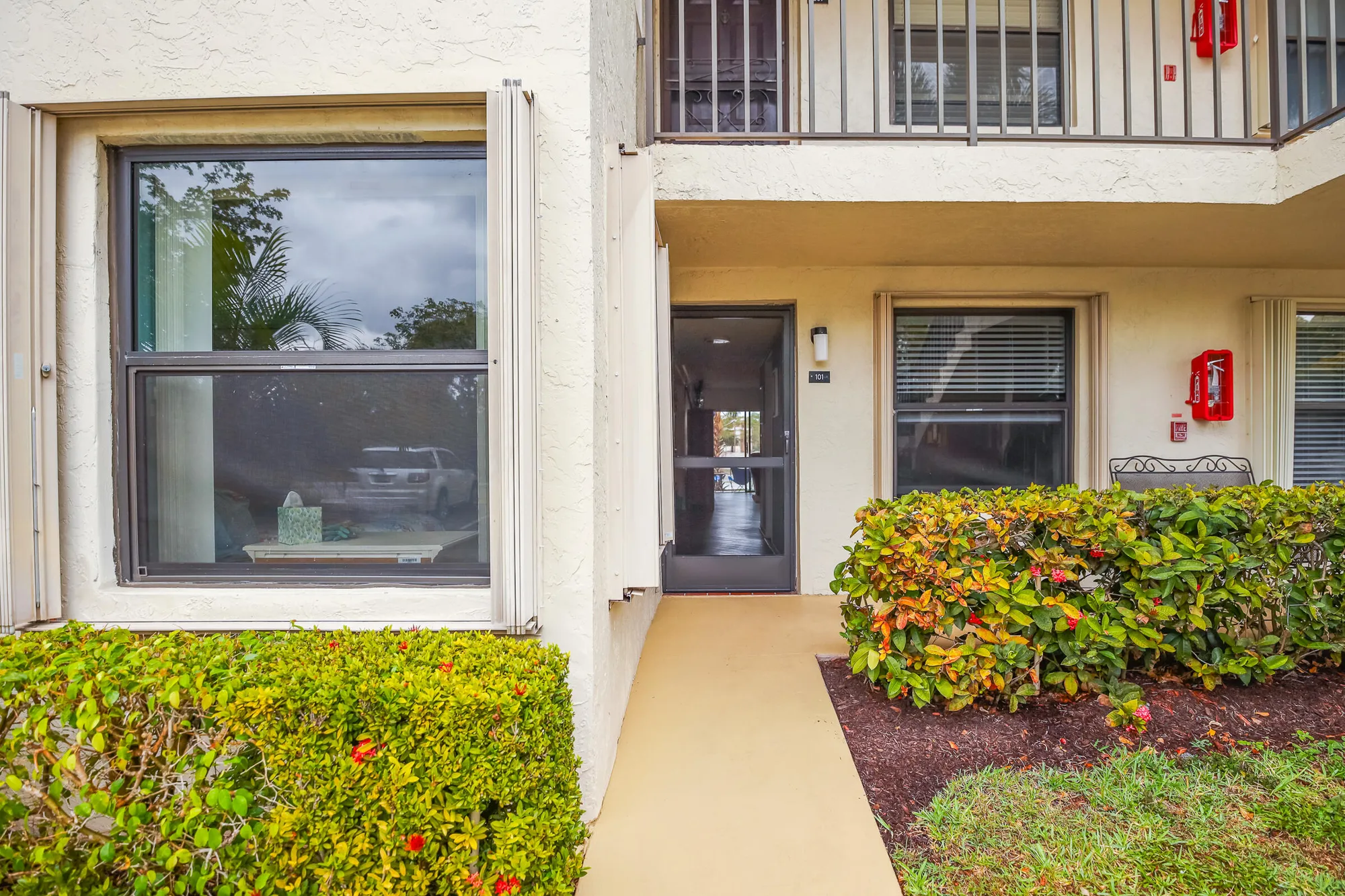 Property Slideshow image 27 of 30 | 4745 lucerne lakes blvd 101, Lake Worth, FL, 33467