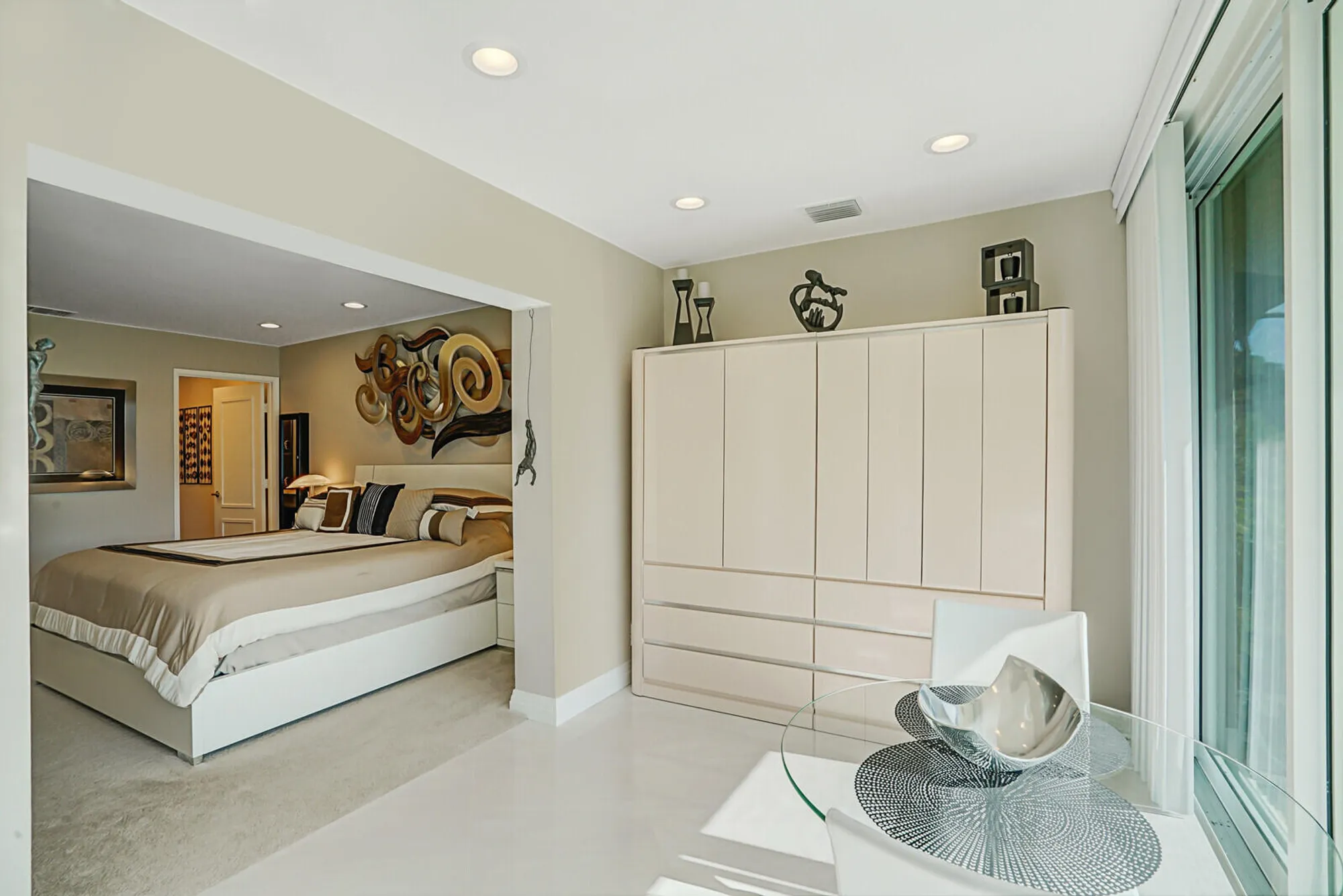 Property Slideshow image 19 of 53 | 6140 kings gate cir, Delray Beach, FL, 33484