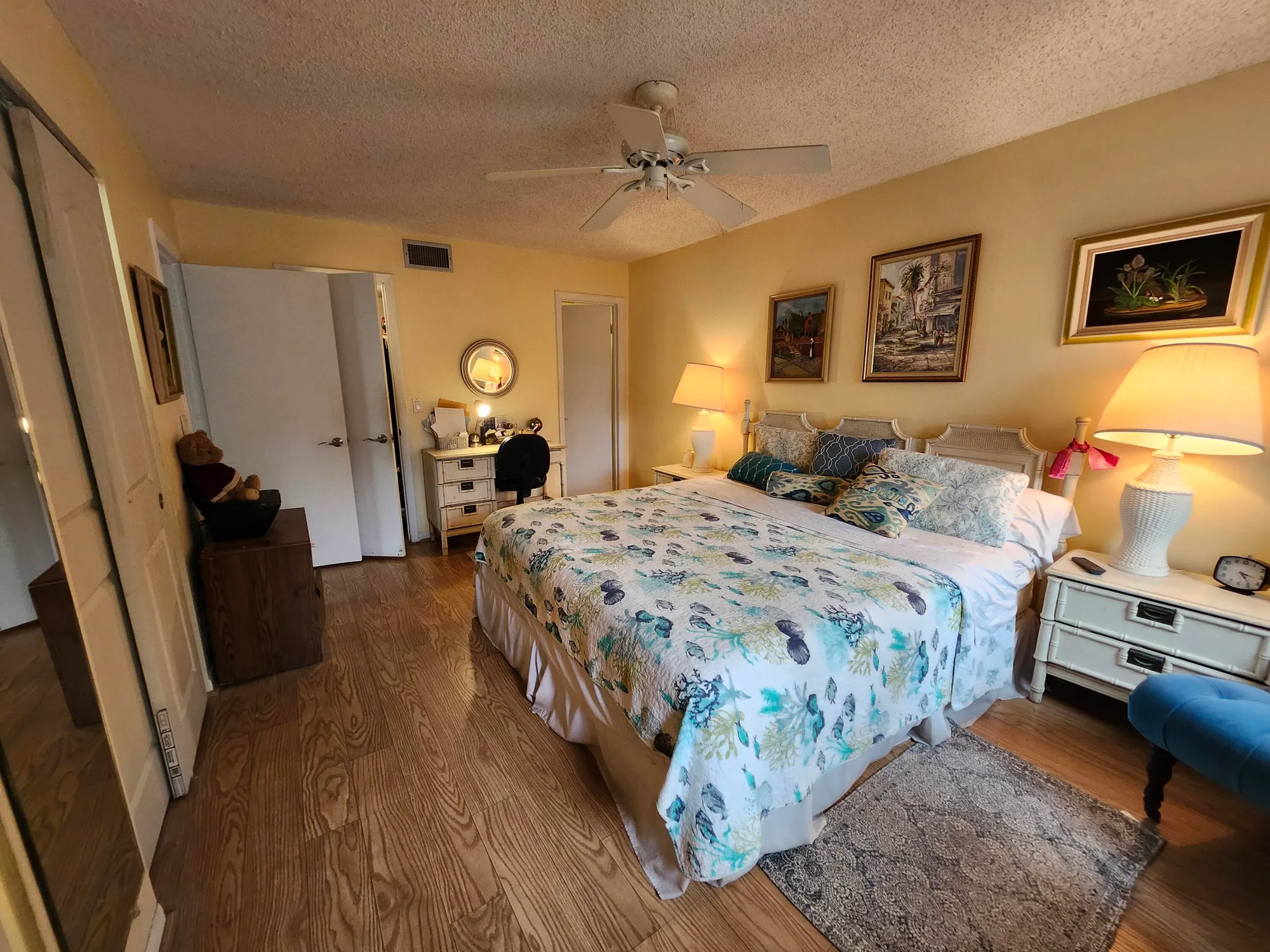Property Slideshow image 8 of 54 | 300 ne 26th ave apt 305, Boynton Beach, FL, 33435