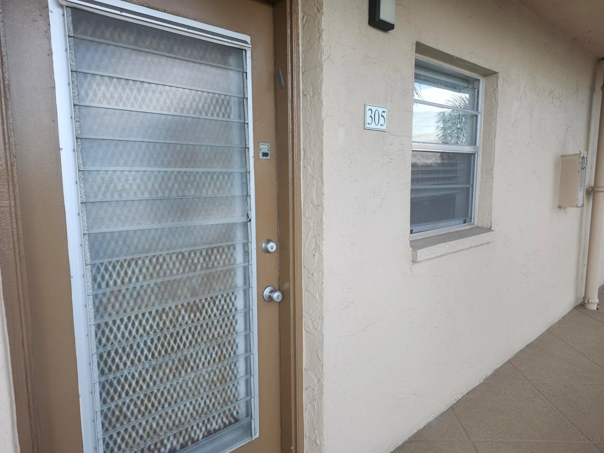 Property Slideshow image 24 of 54 | 300 ne 26th ave apt 305, Boynton Beach, FL, 33435