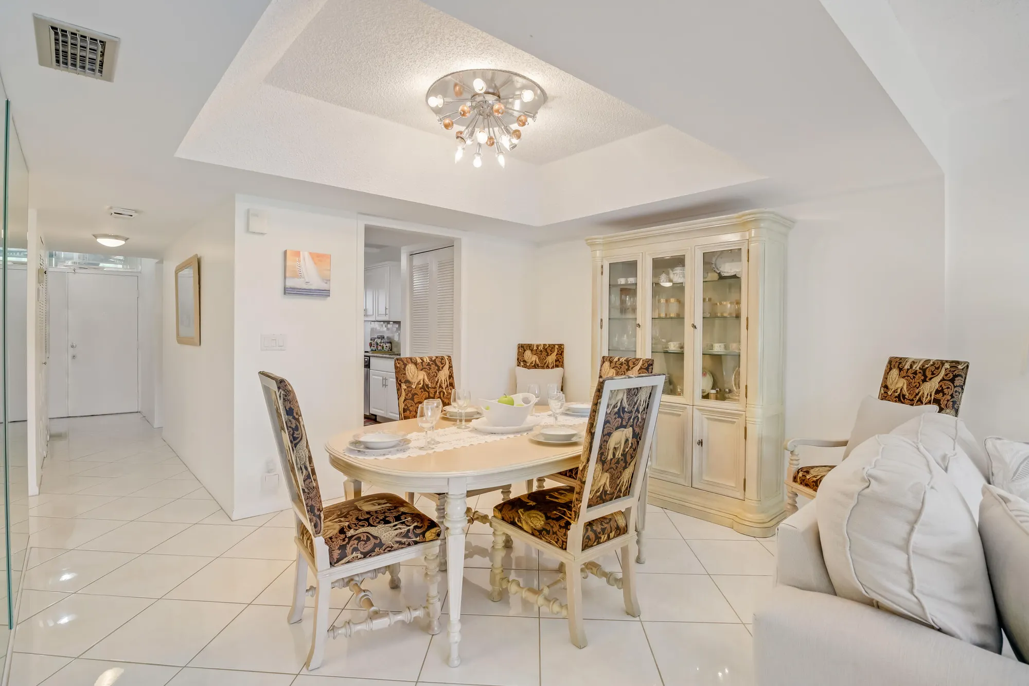 Property Slideshow image 6 of 42 | 6850 10th ave 206, Lake Worth, FL, 33467