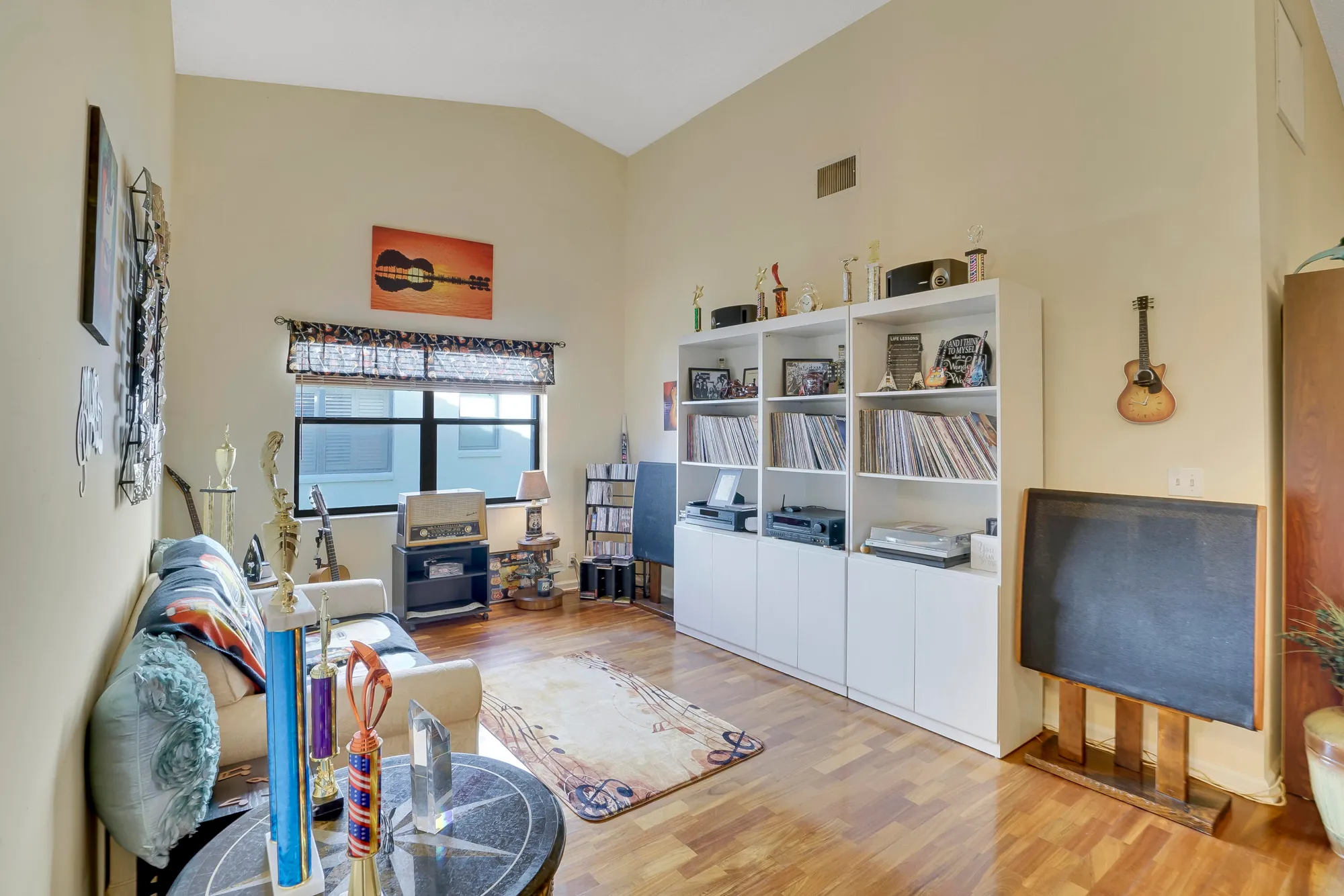 Property Slideshow image 13 of 35 | 9916 pavarotti ter apt 101, Boynton Beach, FL, 33437