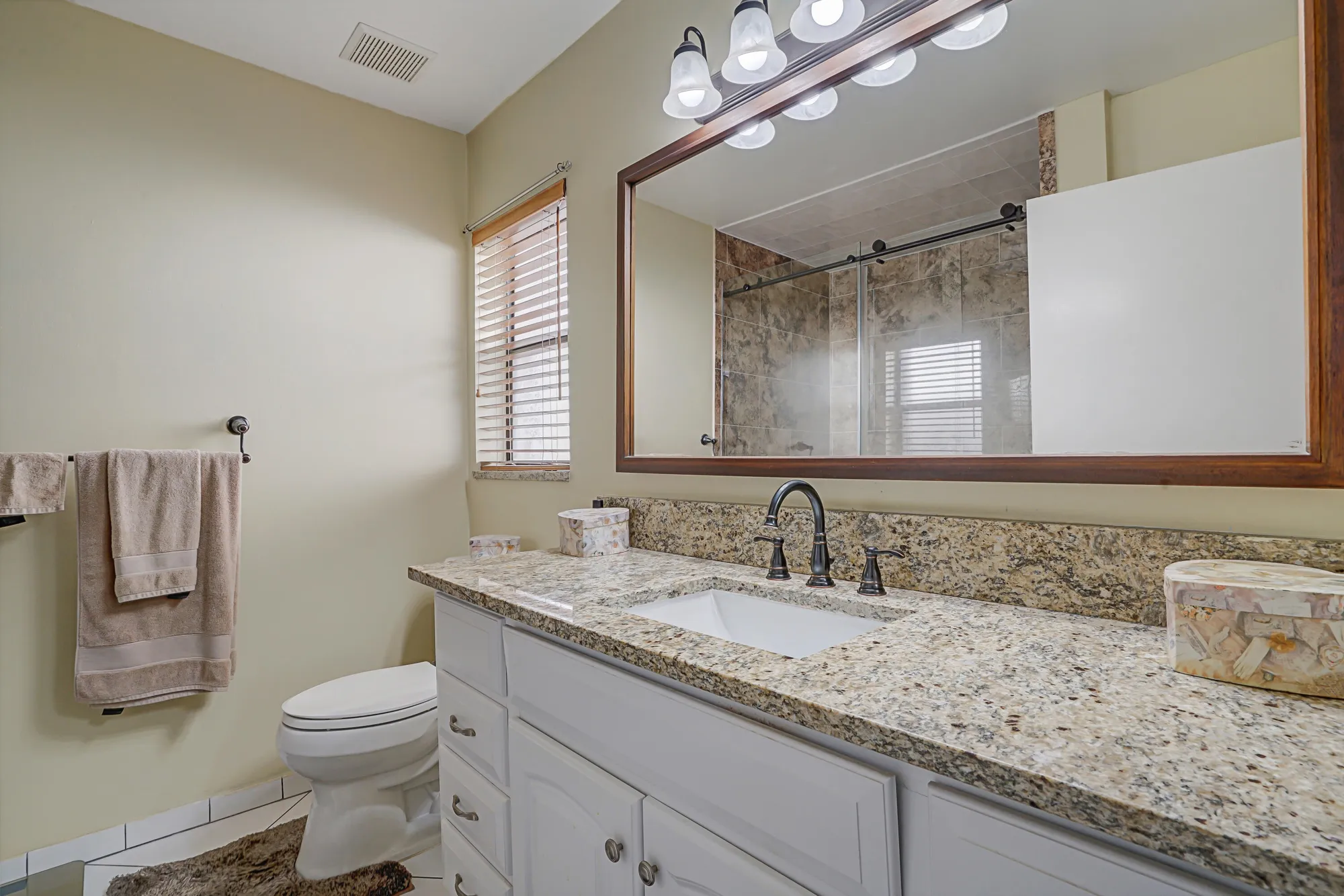 Property Slideshow image 28 of 35 | 9916 pavarotti ter apt 101, Boynton Beach, FL, 33437
