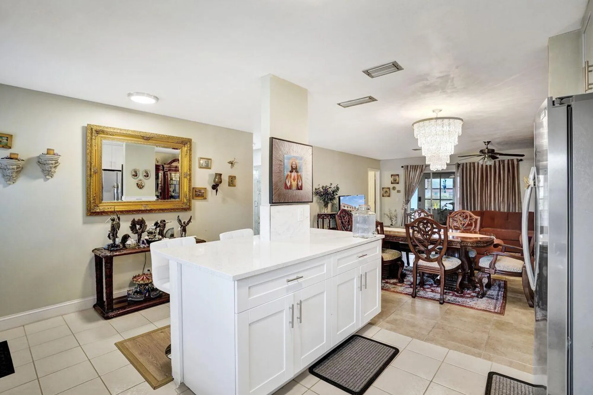 Property Slideshow image 8 of 34 | 854 salem ln, Lake Worth, FL, 33467