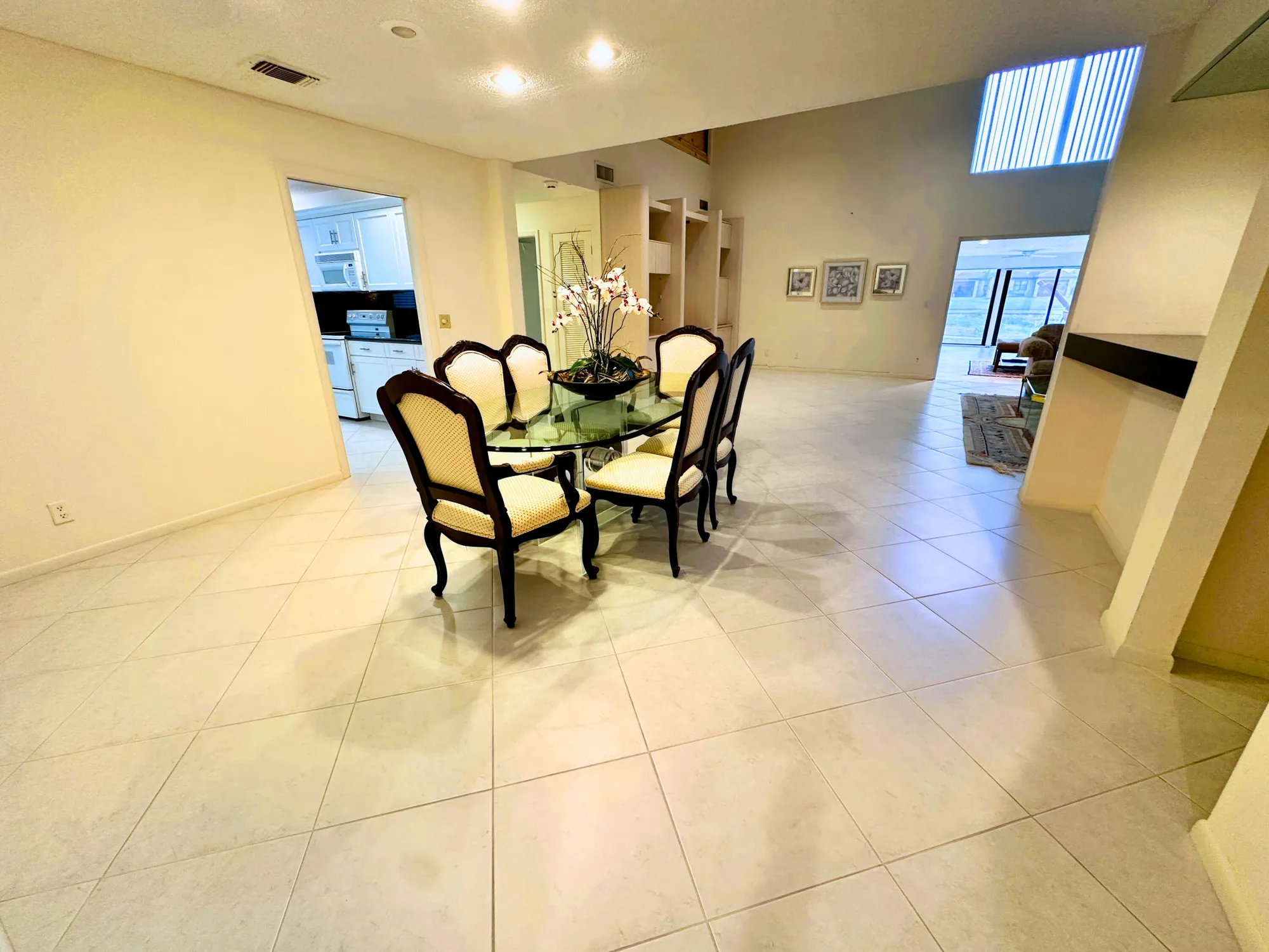 Property Slideshow image 20 of 55 | 9258 vista del lago a, Boca Raton, FL, 33428