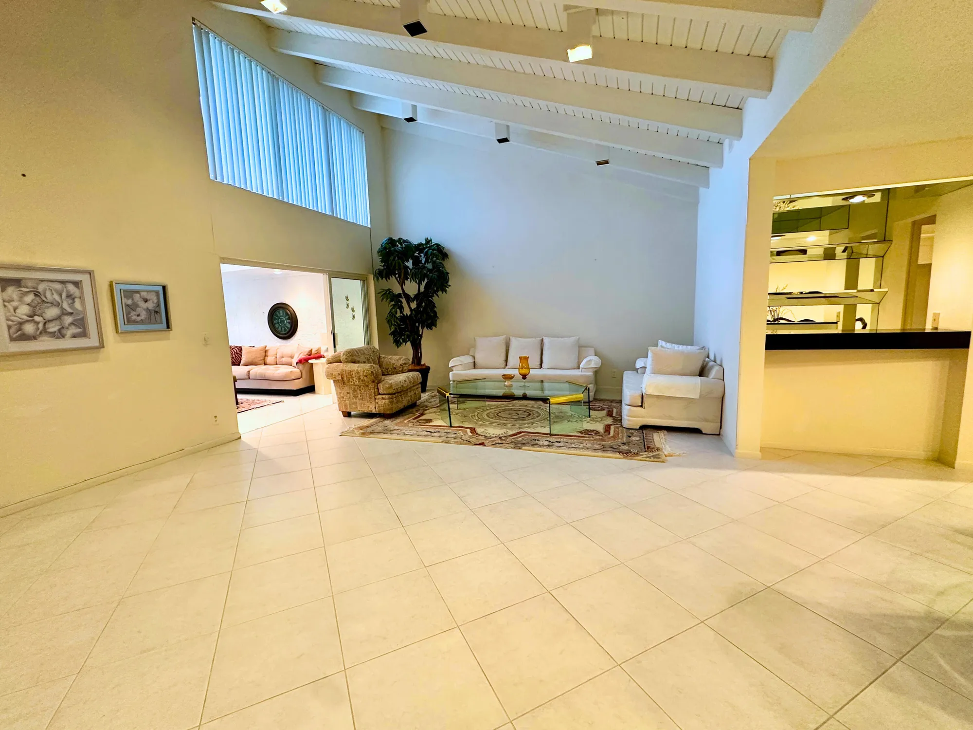 Property Slideshow image 18 of 55 | 9258 vista del lago a, Boca Raton, FL, 33428