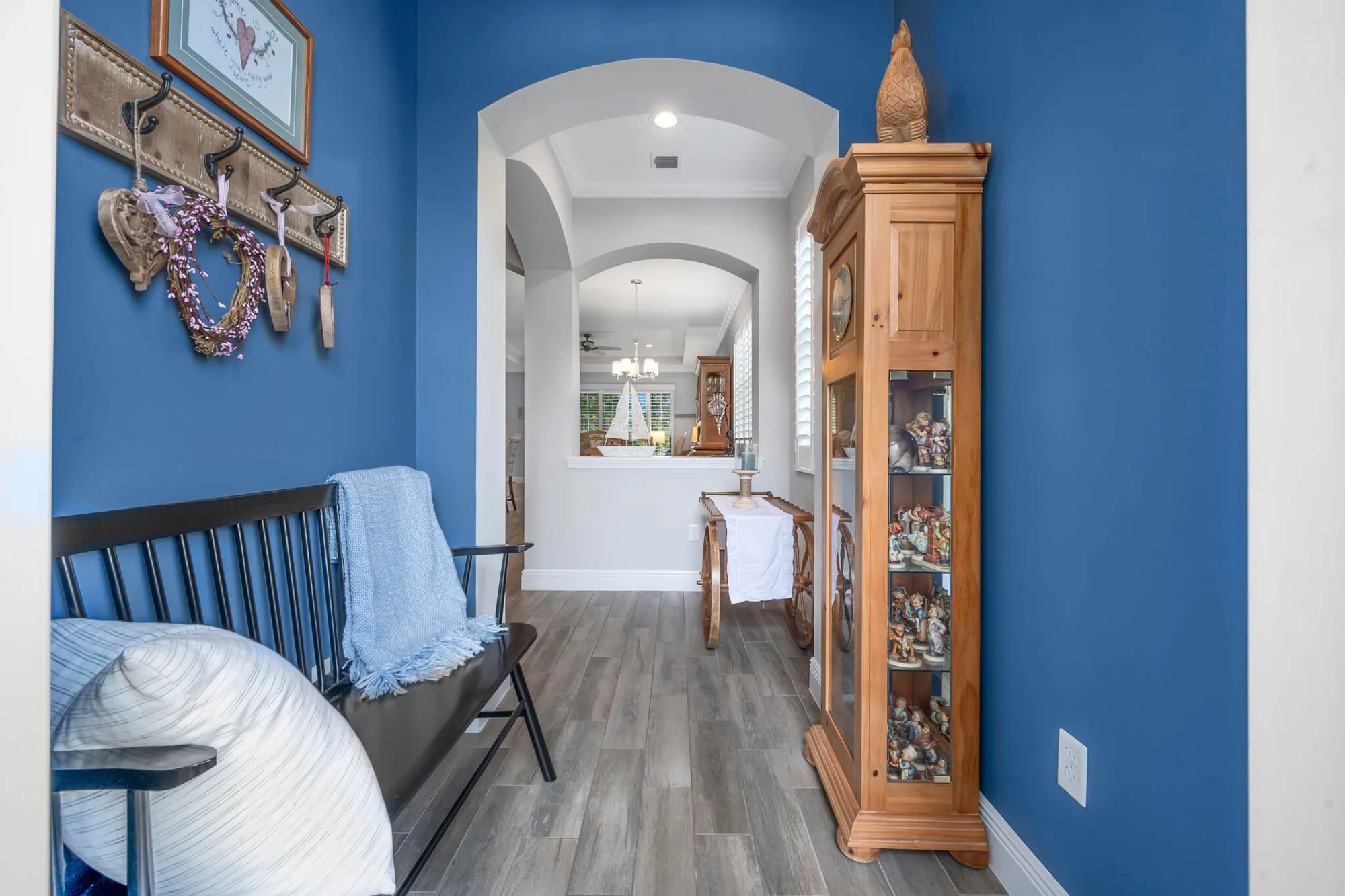 Property Slideshow image 4 of 35 | 10924 sw winding lakes cir, Port Saint Lucie, FL, 34987