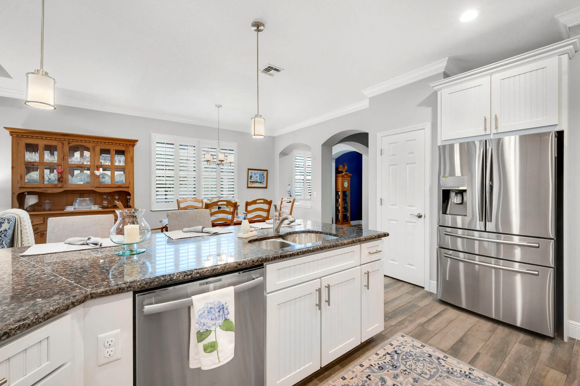 Property Slideshow image 11 of 35 | 10924 sw winding lakes cir, Port Saint Lucie, FL, 34987