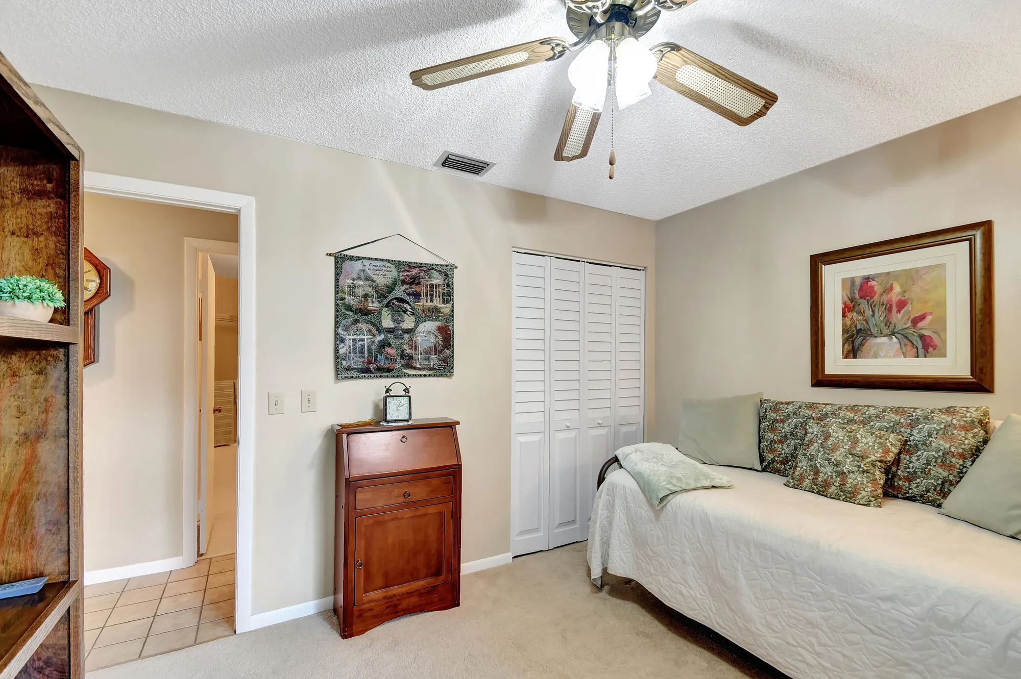 Property Slideshow image 18 of 48 | 3352 perimeter dr, Greenacres, FL, 33467
