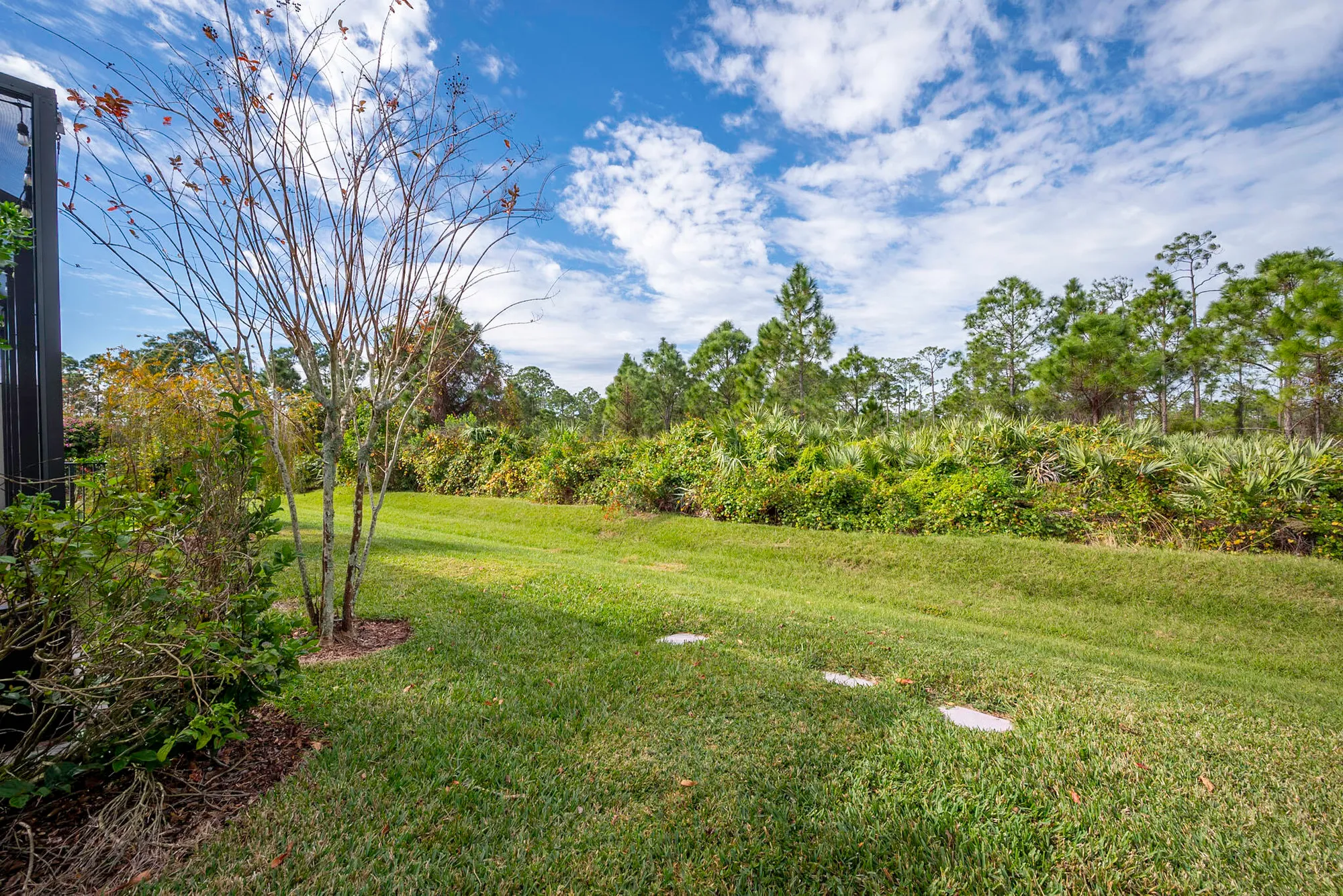 Property Slideshow image 23 of 35 | 10924 sw winding lakes cir, Port Saint Lucie, FL, 34987